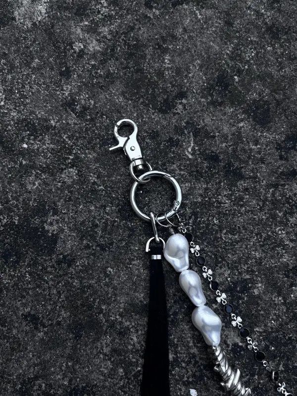 Jewelry Pearl Double Layered Wallet Chain Size ONE SIZE - 6 Thumbnail