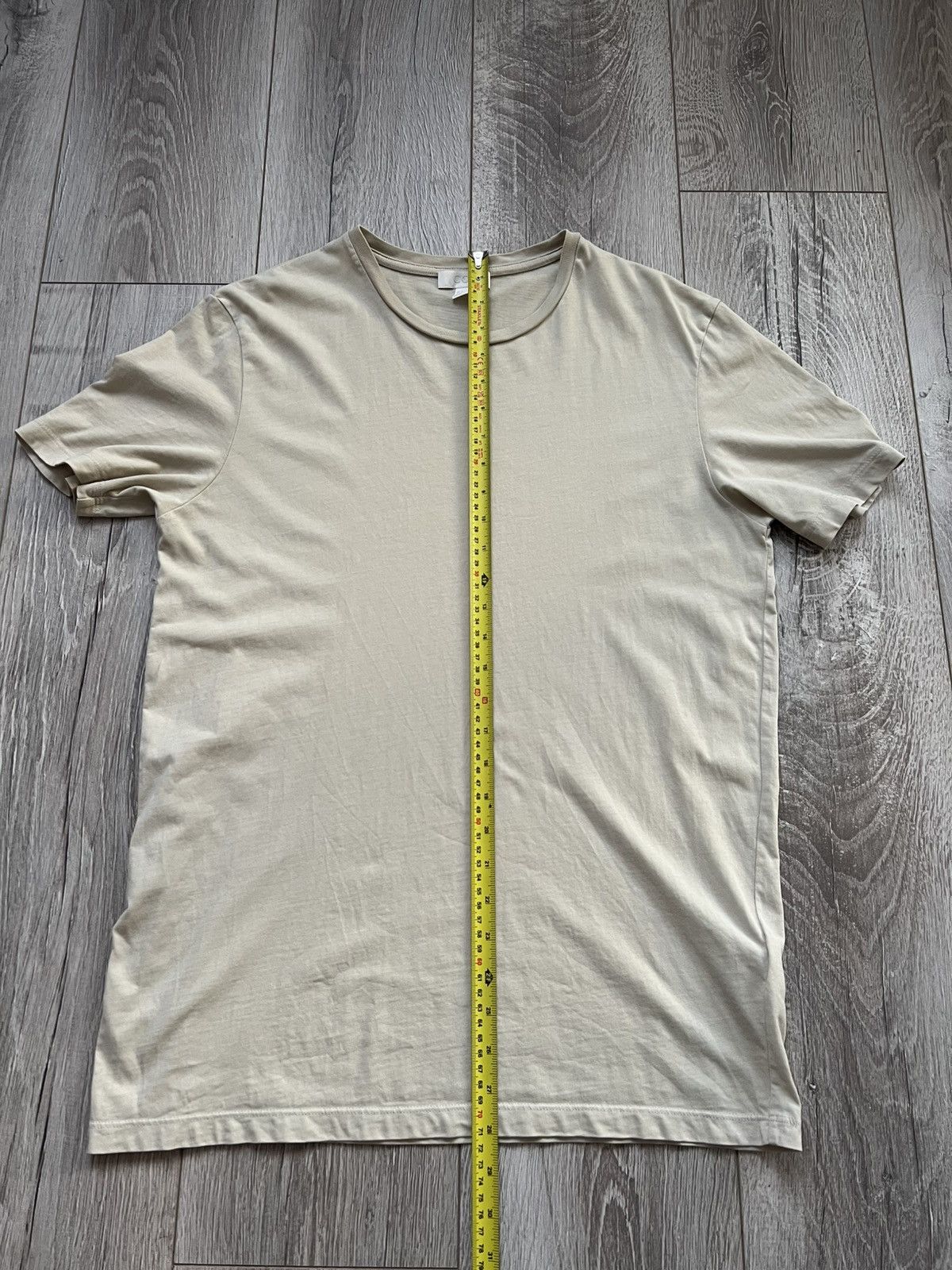 Cos Mens Cos T-Shirt Cotton Beige Tee size M Basic Casual Size US M / EU 48-50 / 2 - 9 Thumbnail