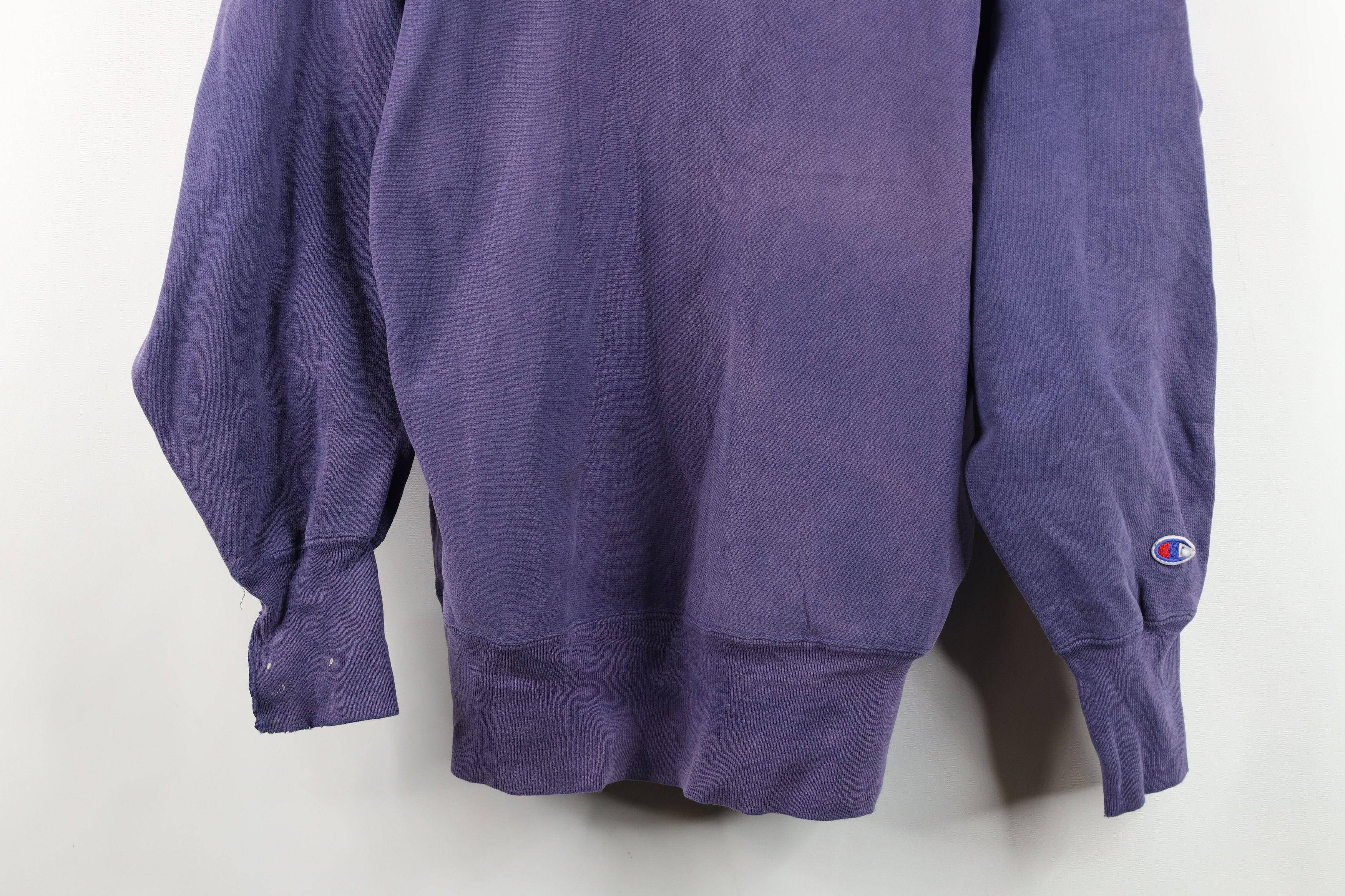 Champion Vintage 80s 90s Champion Reverse Weave Thrashed Sweatshirt Size US L / EU 52-54 / 3 - 3 Thumbnail
