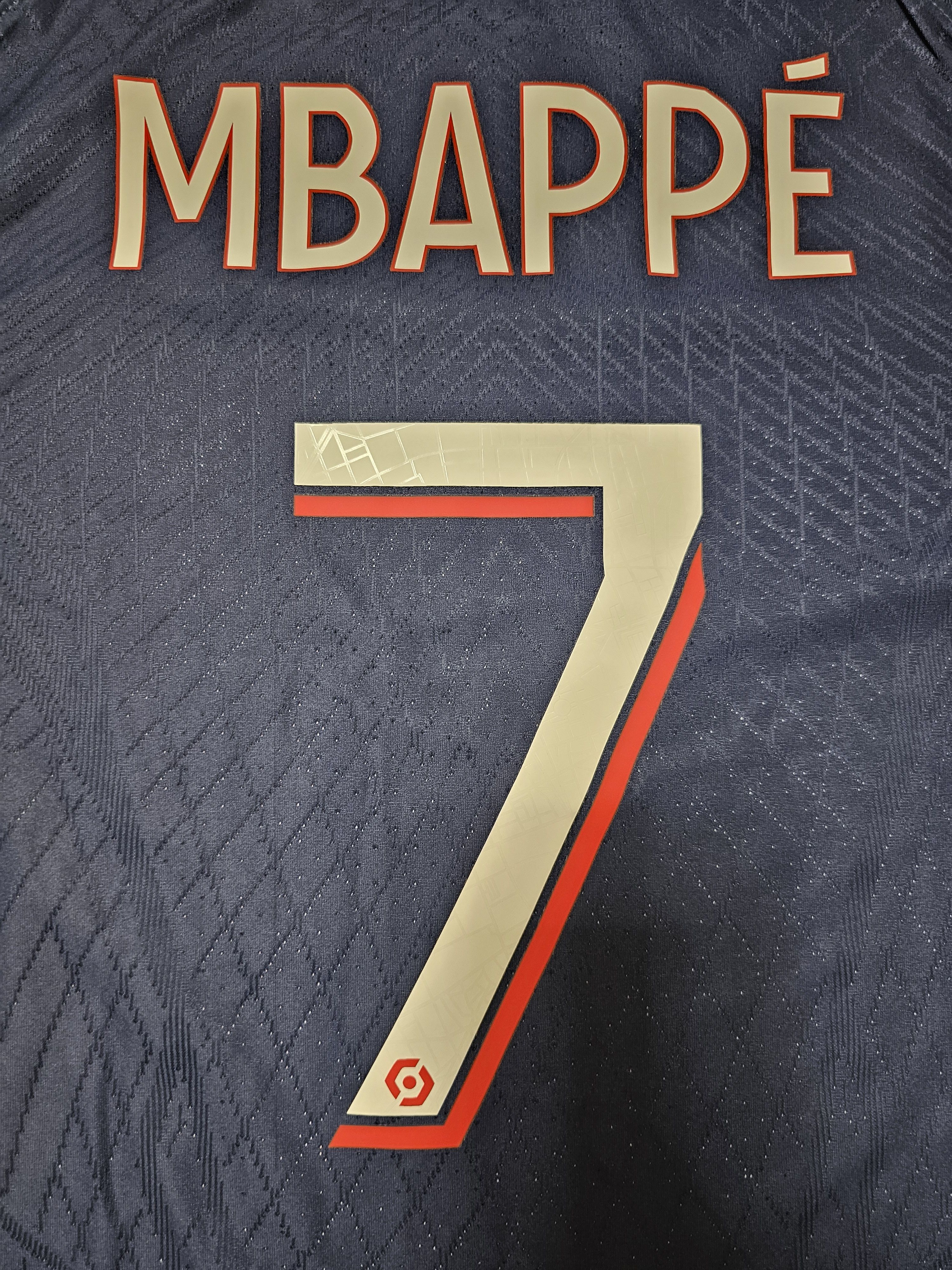 Nike PSG PARIS SAINT-GERMAIN MBAPPE PLAYER VERSION FOOTBALL SHIRT Size US L / EU 52-54 / 3 - 6 Thumbnail