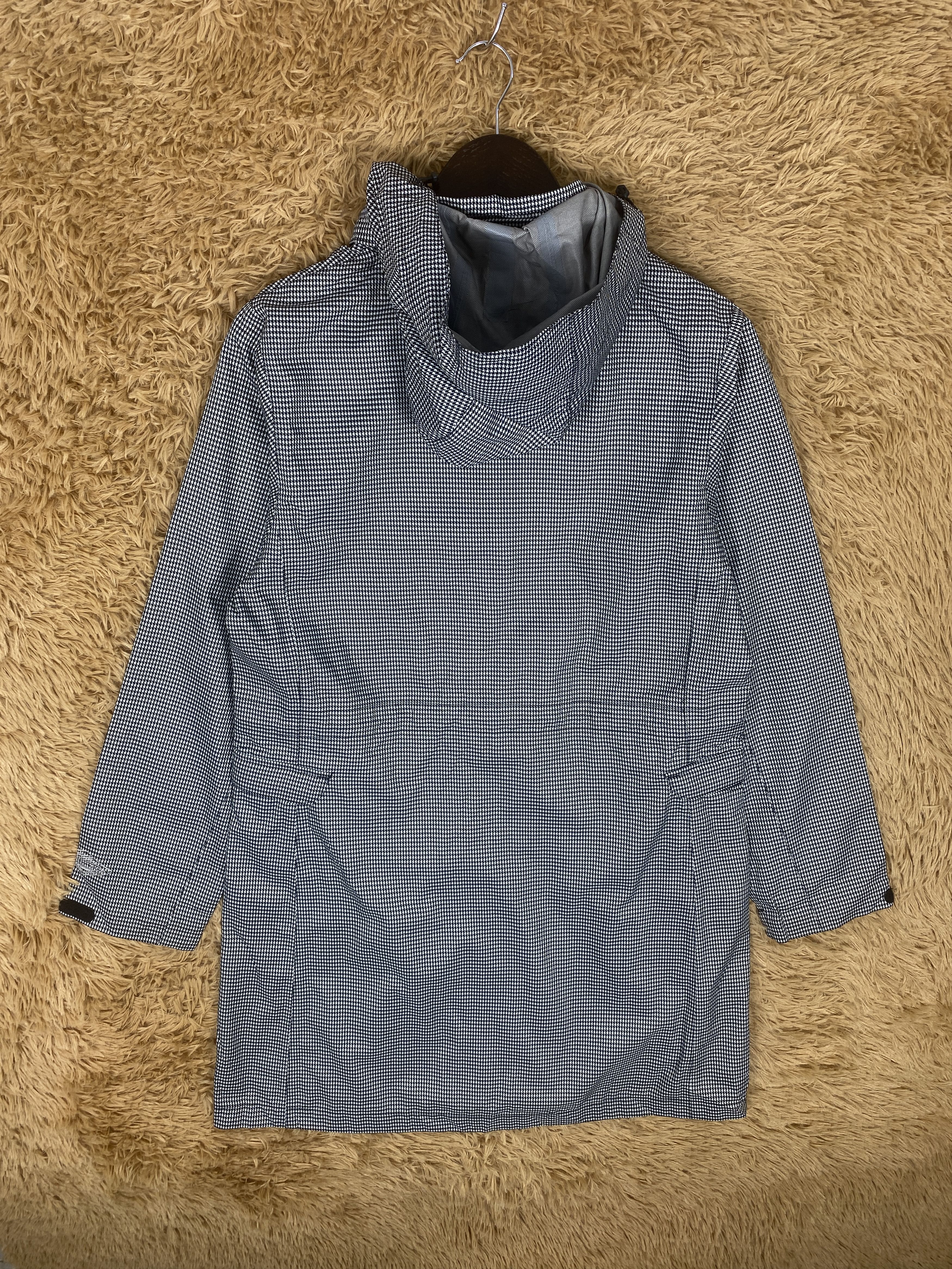 Columbia Vintage Colombia Hoodie Waterproof Jacket J2358 Size US S / EU 44-46 / 1 - 7 Thumbnail