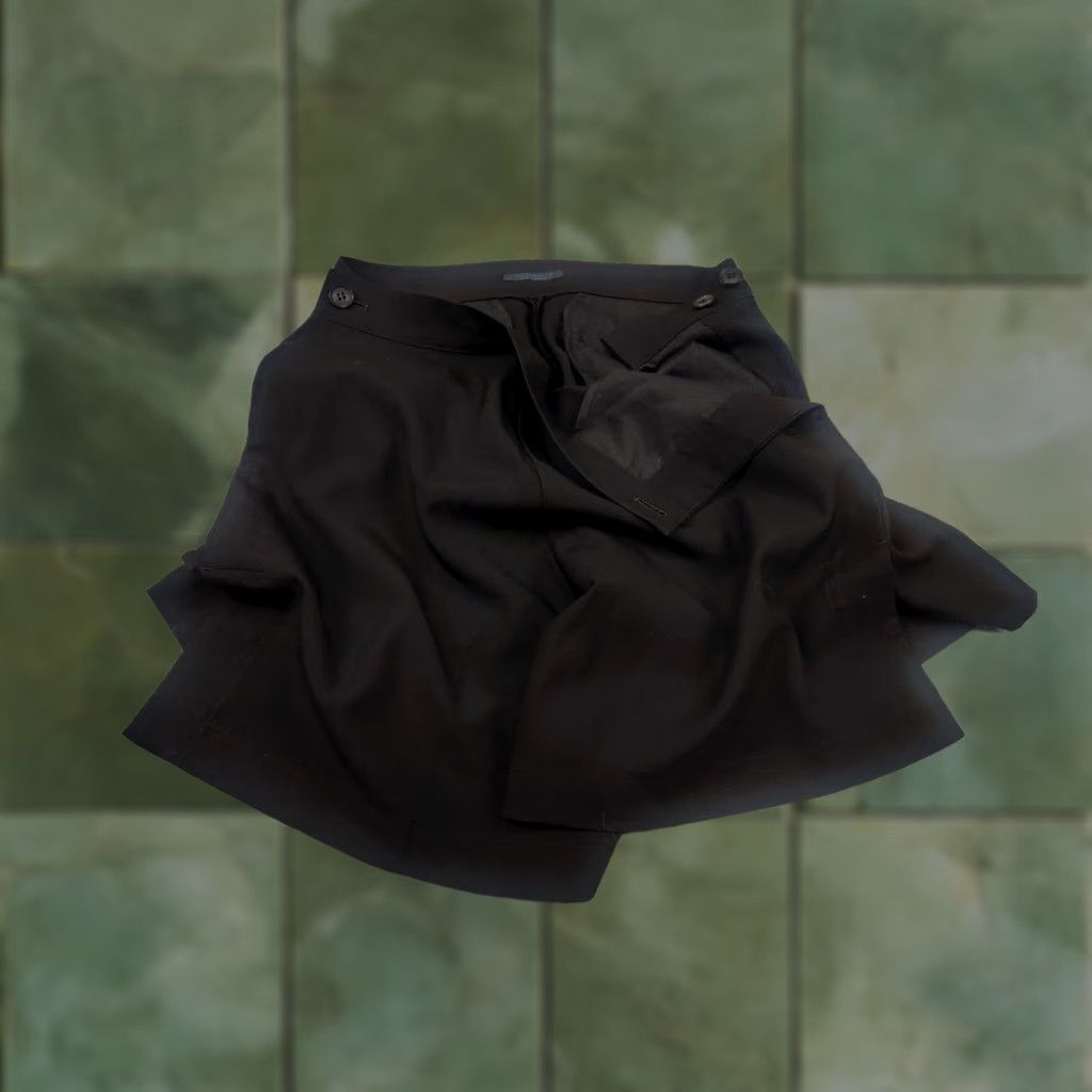 Yohji Yamamoto Yohji Yamamoto Y's Regulation Laine Wool Womens Pocket Buttons Tuck Shorts Size 28" / US 6 / IT 42 - 1 Thumbnail