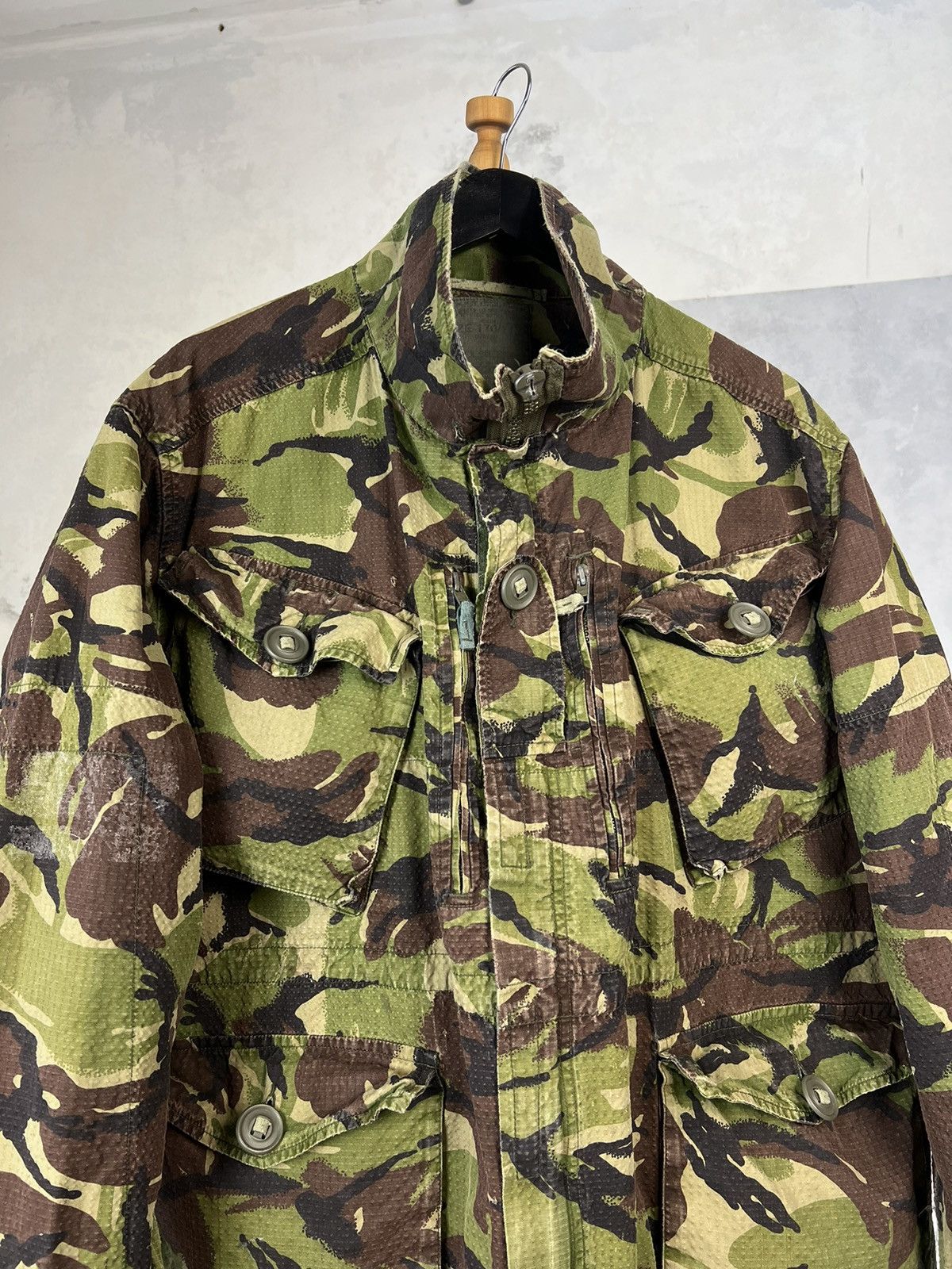 Vintage Vintage British Military Camo Jacket Size 120/112 L - XL Size US XL / EU 56 / 4 - 3 Thumbnail