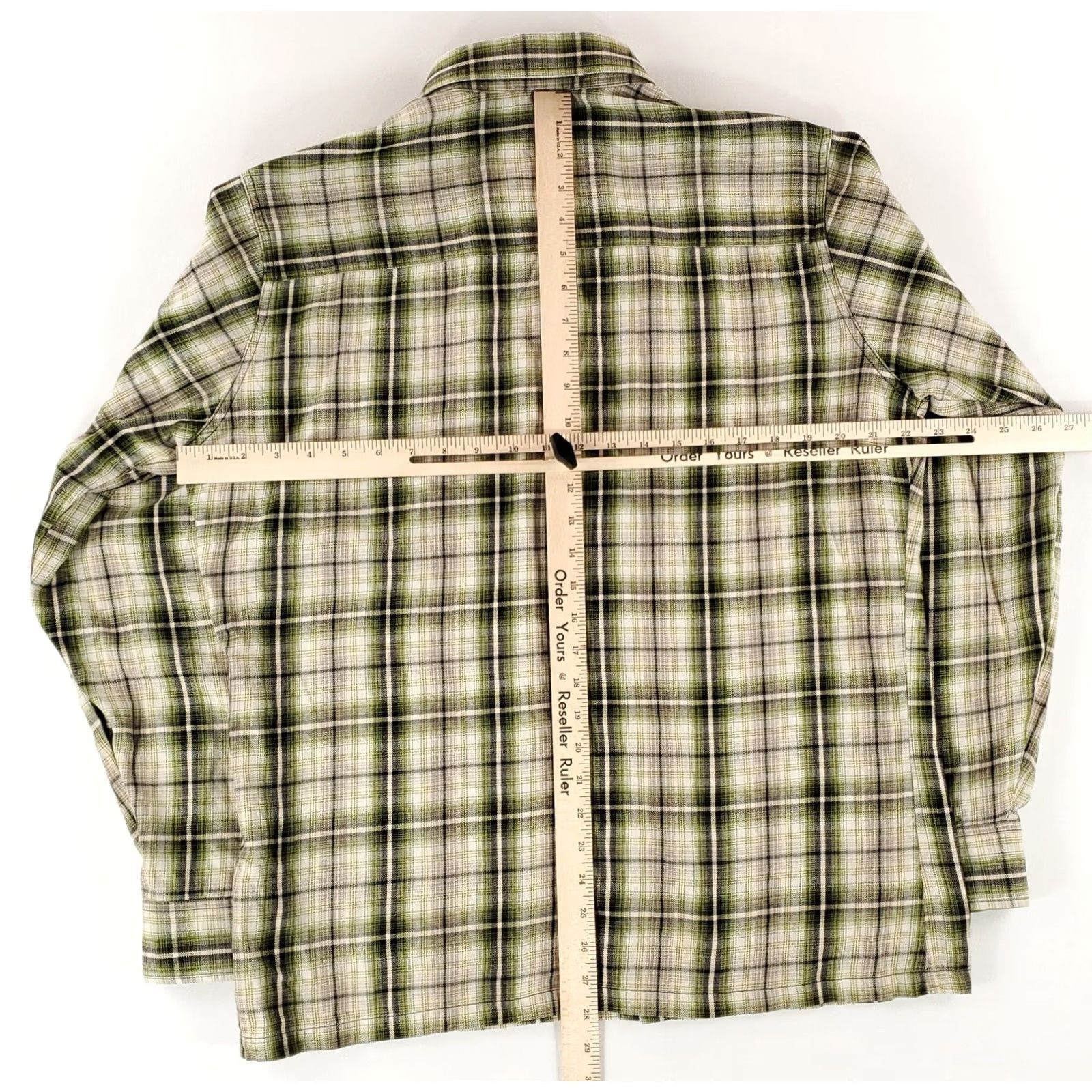 Vintage Kuhl Descendr Long Sleeve Button Up Shirt Green Plaid Mens M Green White Black Plaid Mens M Shirt Size US M / EU 48-50 / 2 - 6 Thumbnail