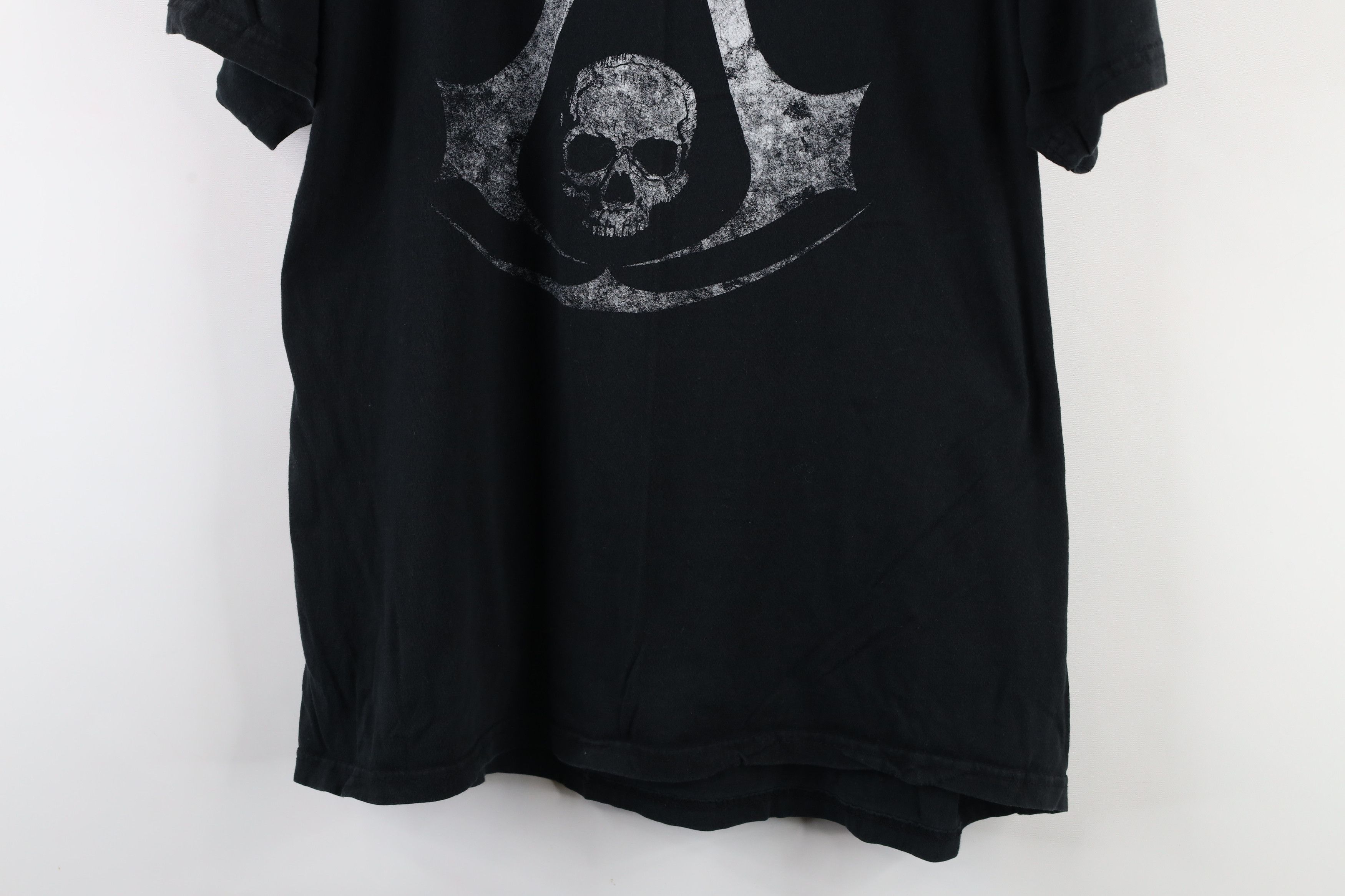 Vintage Vintage Y2K Assassins Creed IV Black Flag Video Game T-Shirt Size US XL / EU 56 / 4 - 3 Thumbnail