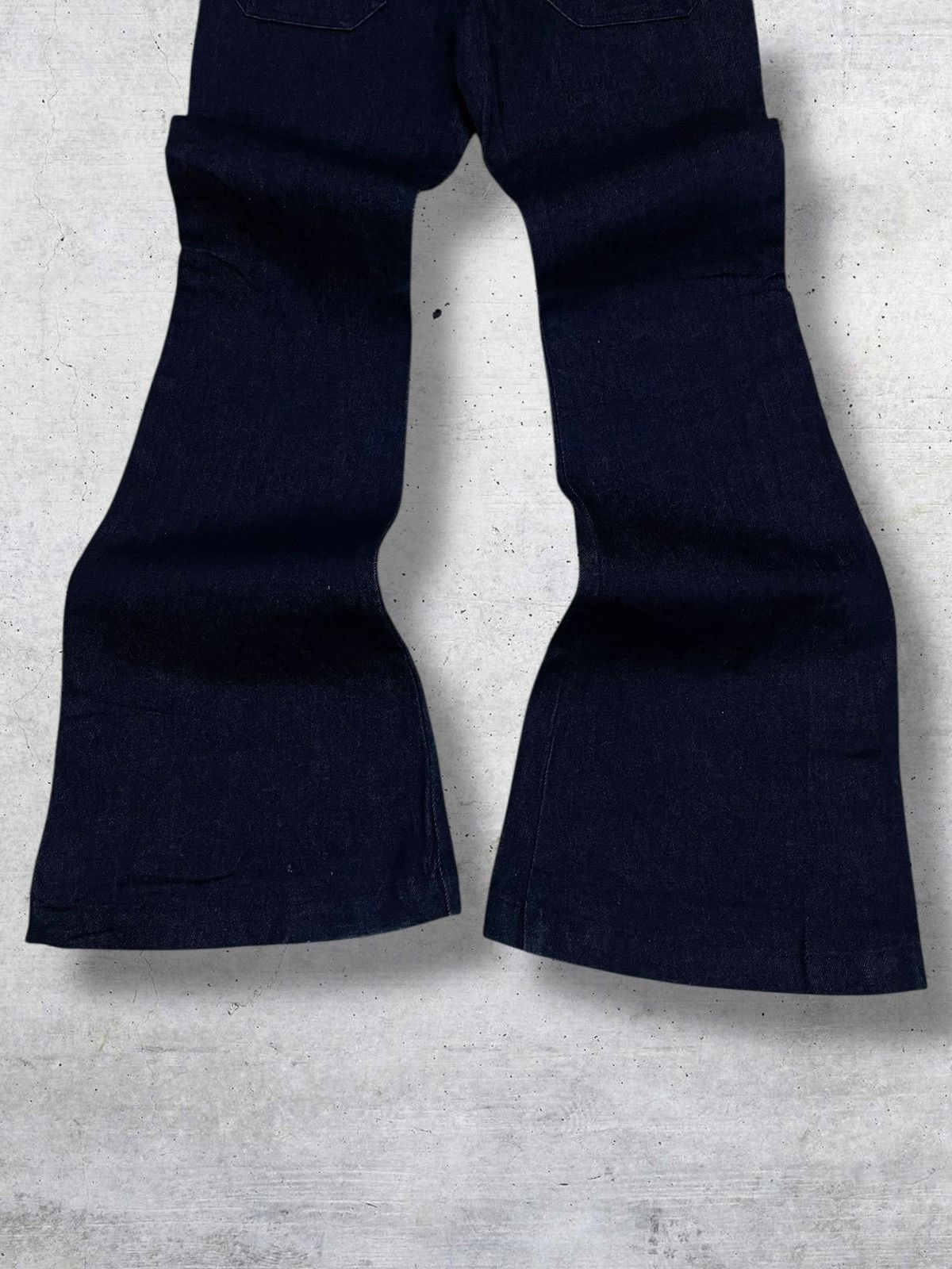 Tornado Mart VINTAGE EGOITS CRAFTE JAPAN DESIGNER 90S FLARED BUTTON DENIM Size US 28 / EU 44 - 12 Thumbnail