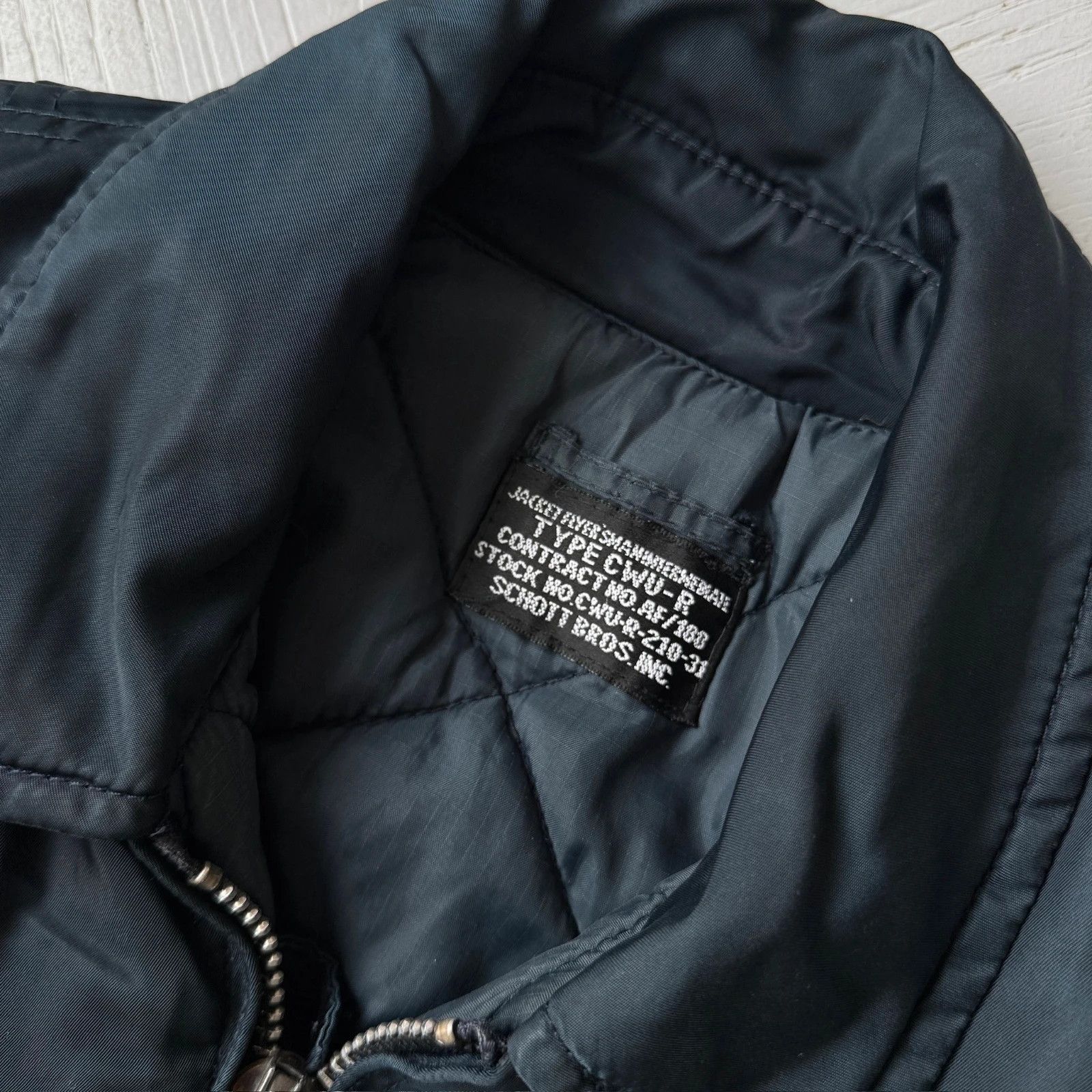 Schott Vintage Schott NYC Cwu Bomber Jacket Navy Blue Size US S / EU 44-46 / 1 - 6 Thumbnail