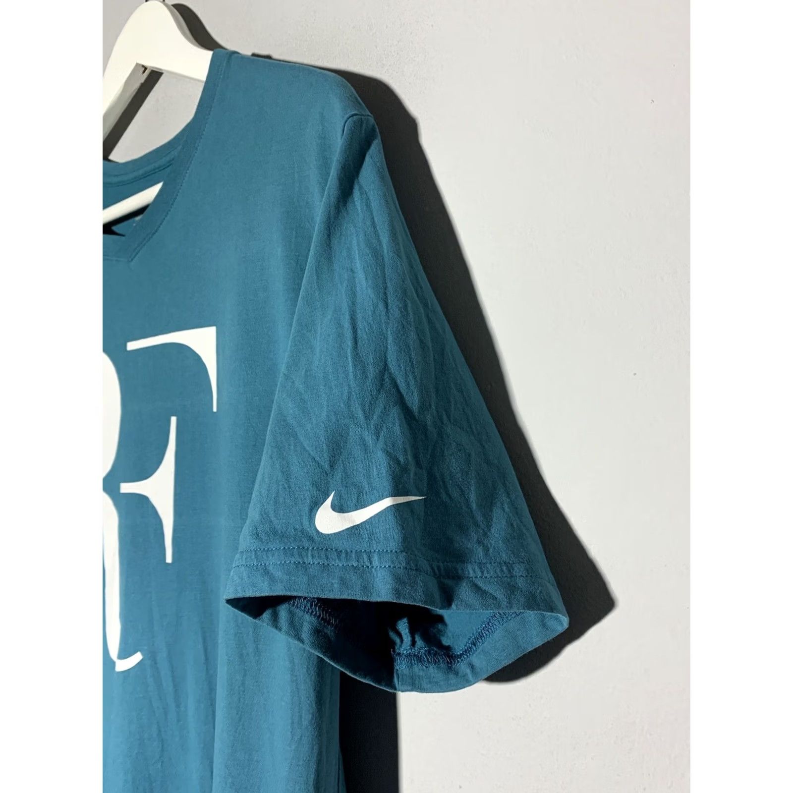 Nike Nike RF Men’s Tennis T-Shirt Big Logo Shirt Adult L Turquoise Cotton Breathable Nike RF 90s? Size US L / EU 52-54 / 3 - 4 Thumbnail