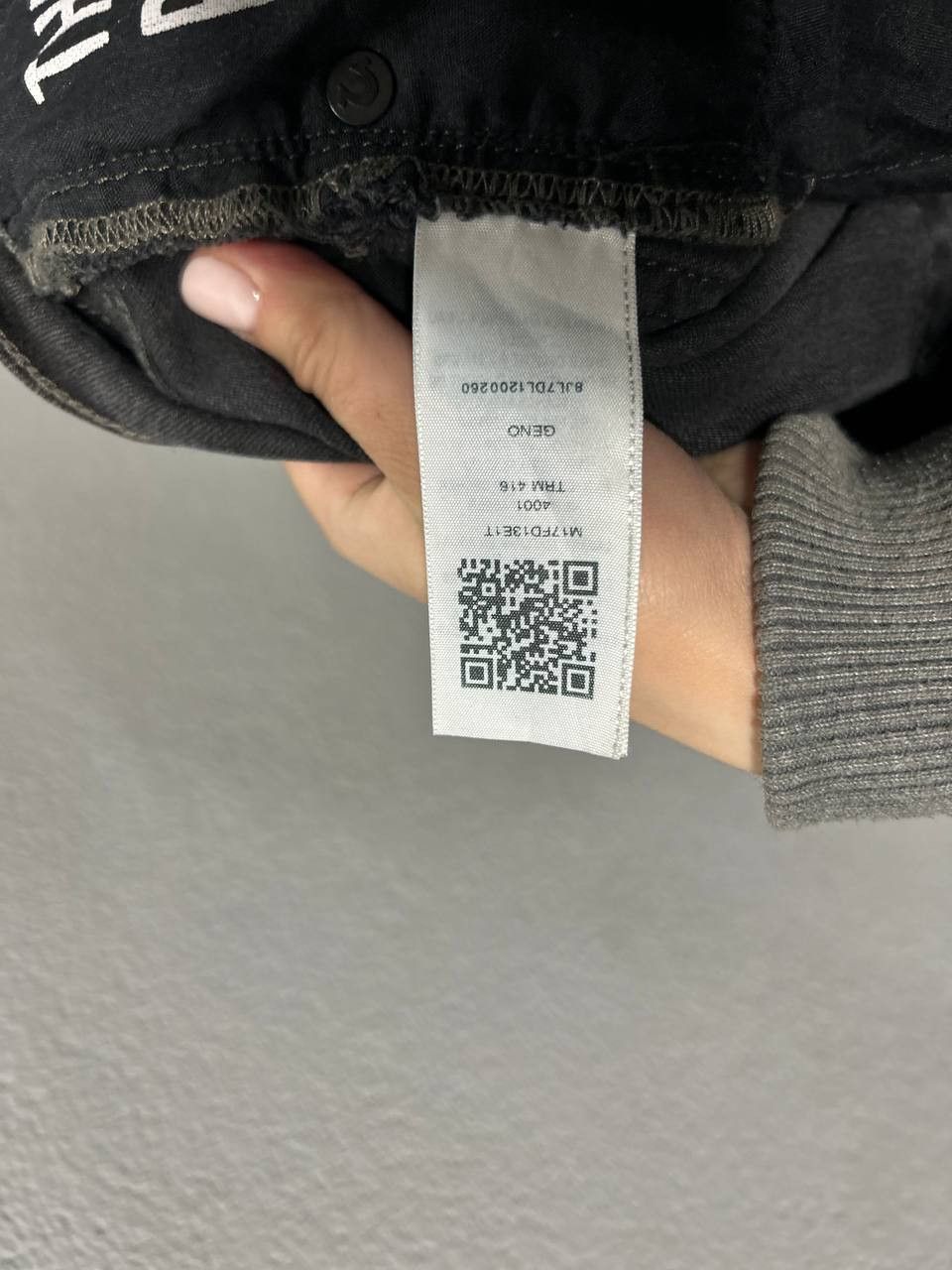 True Religion True Religion mens Geno relaxed slim jeans W 30 Size US 30 / EU 46 - 13 Thumbnail