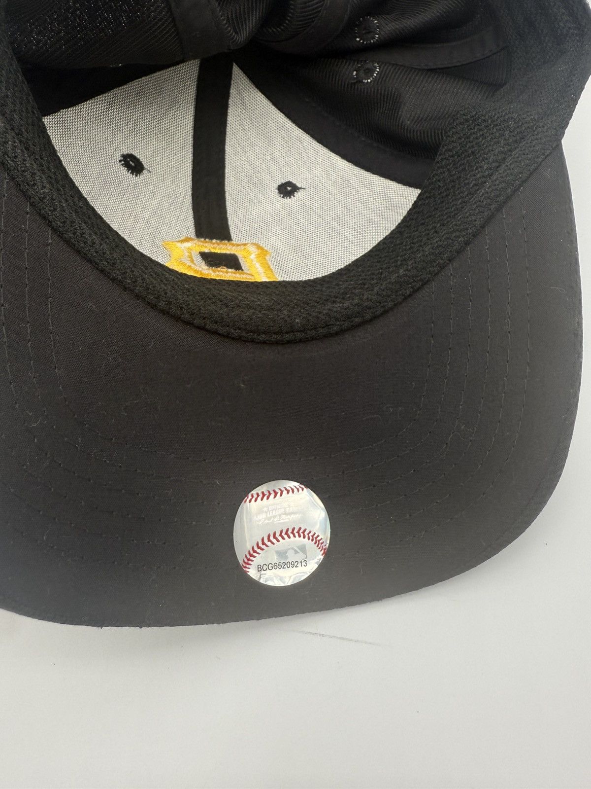 Other Team MLB Pittsburgh Pirates Black Baseball Cap Hat OSFM Size ONE SIZE - 6 Thumbnail
