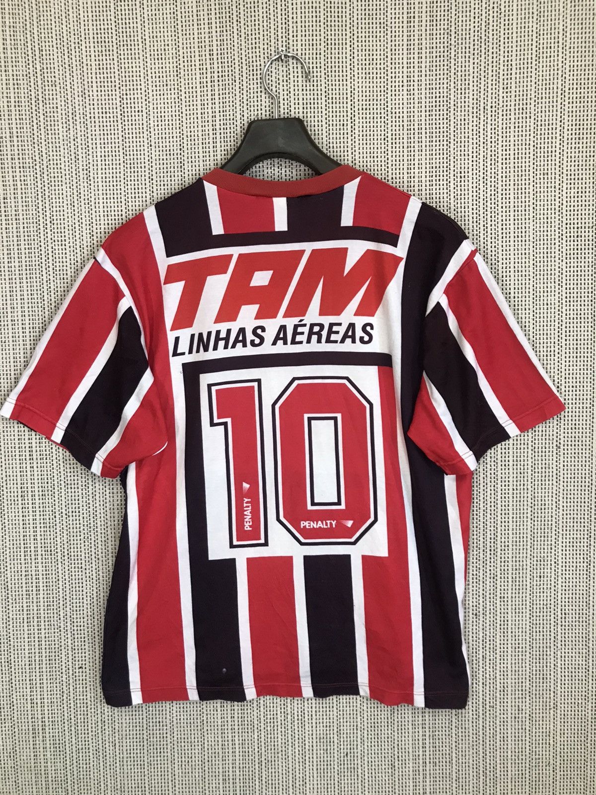 Penalty × Vintage ‼️VINTAGE SAO PAULO JERSEY 1993-94 #10 DISTRESSED‼️ Size US L / EU 52-54 / 3 - 2 Thumbnail