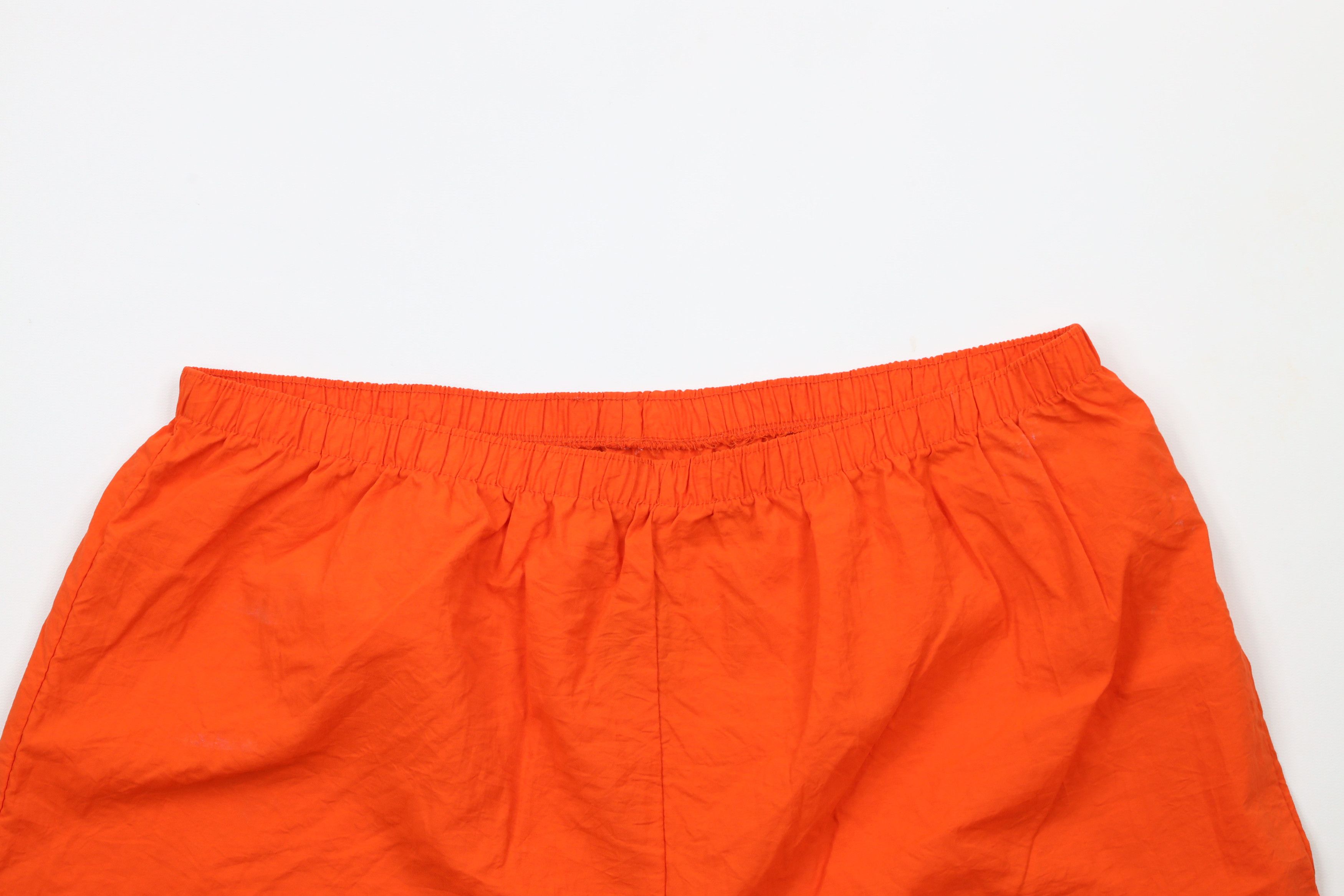 Vintage Vintage 90s Streetwear Blank Nylon Running Soccer Shorts USA Size US 36 / EU 52 - 2 Thumbnail