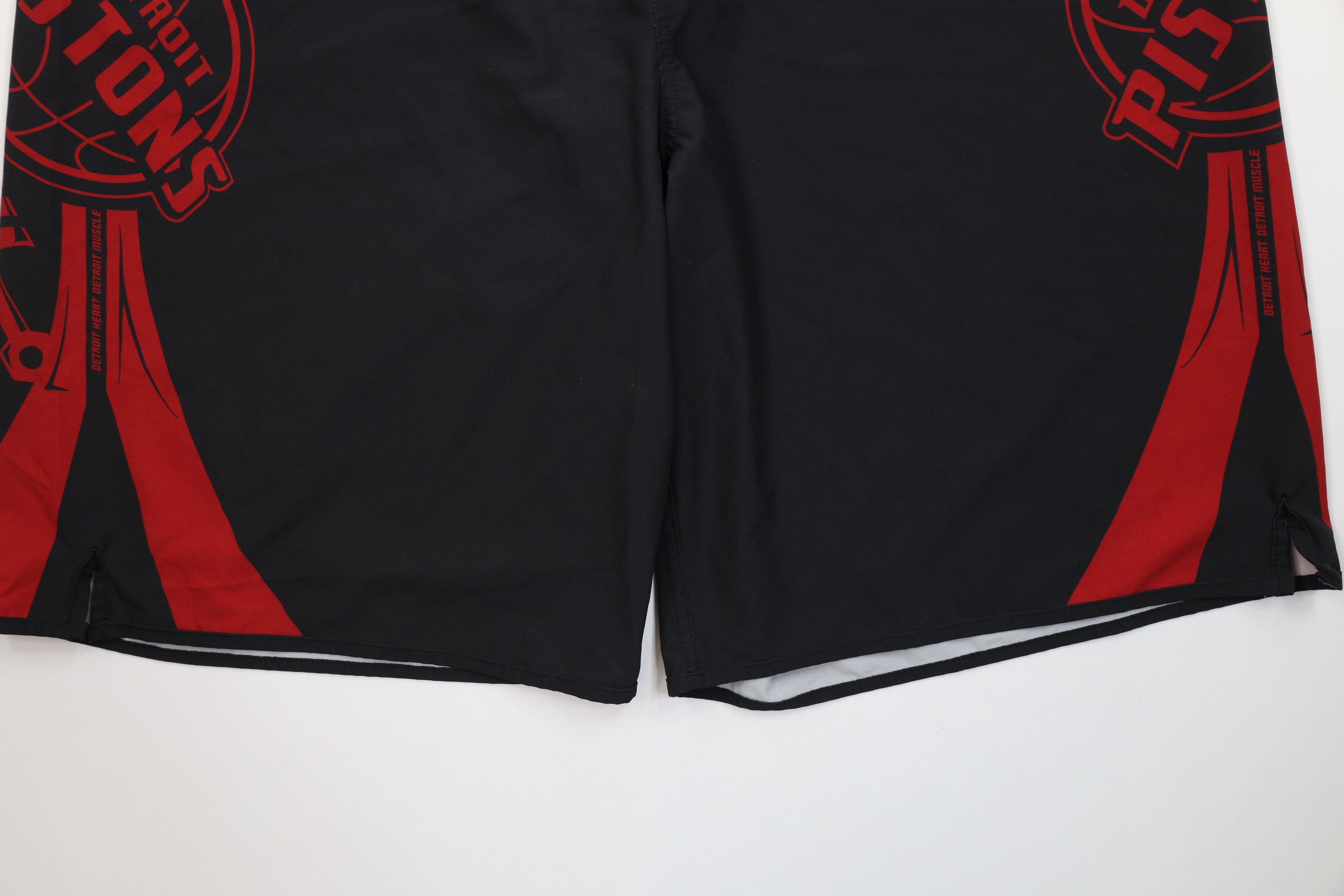 Vintage Ripon Athletic Fighting Pistons Basketball Shorts USA Size US 42 / EU 58 - 4 Thumbnail