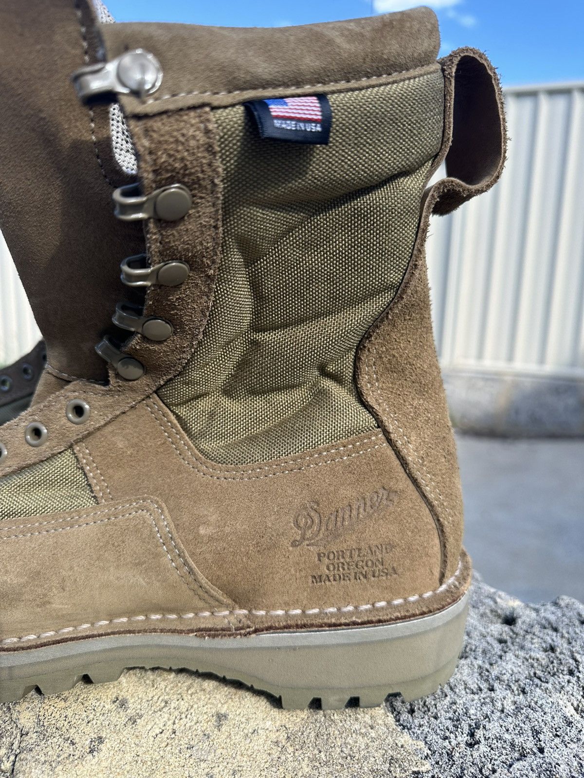 Danner NEW Danner Marine Gore-Tex Desert Acadia Military Boots, 8" Size US 8.5 / EU 41-42 - 2 Thumbnail