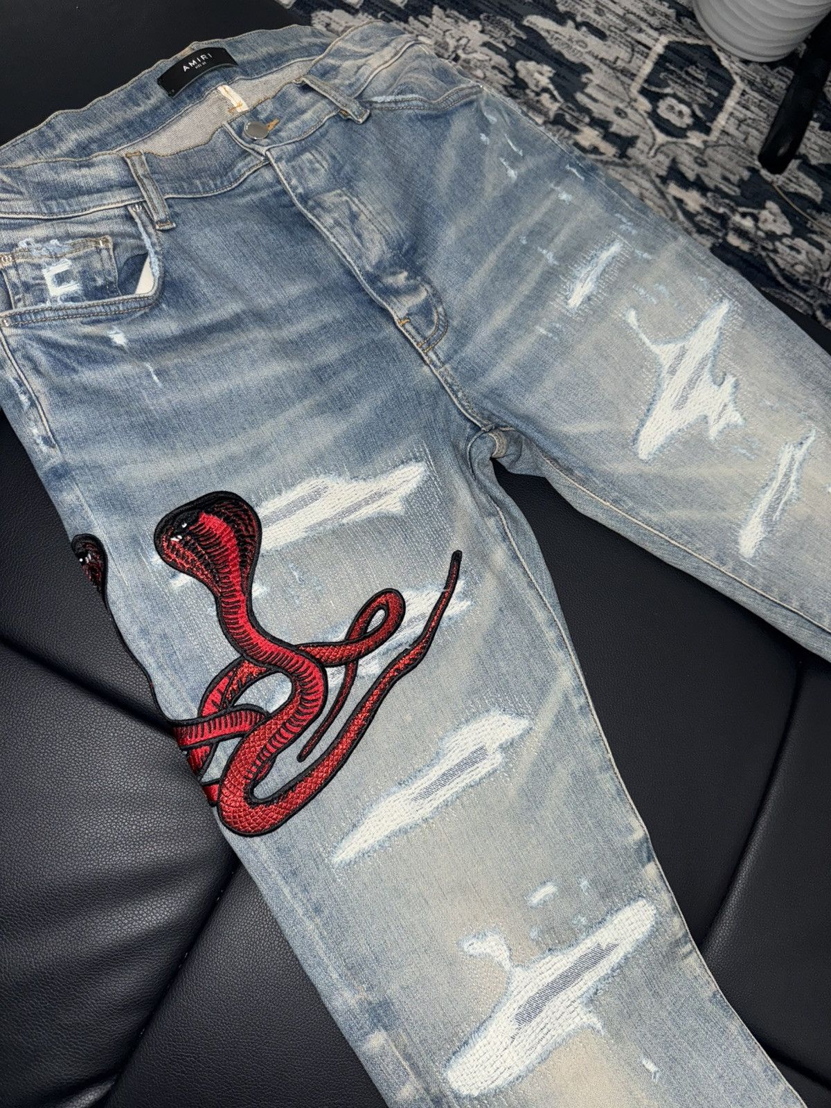 Amiri Amiri snake appliqué jeans Size US 38 / EU 54 - 2 Thumbnail