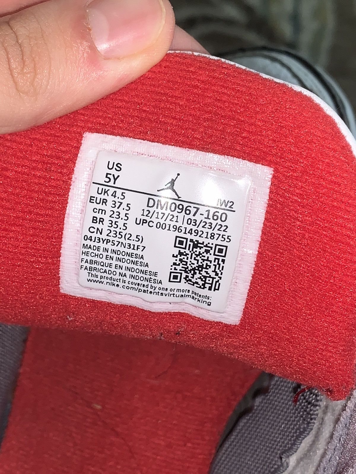 Jordan Brand Jordan 3 “Fire Red” youth sz Size US 5 / EU 37 - 4 Thumbnail