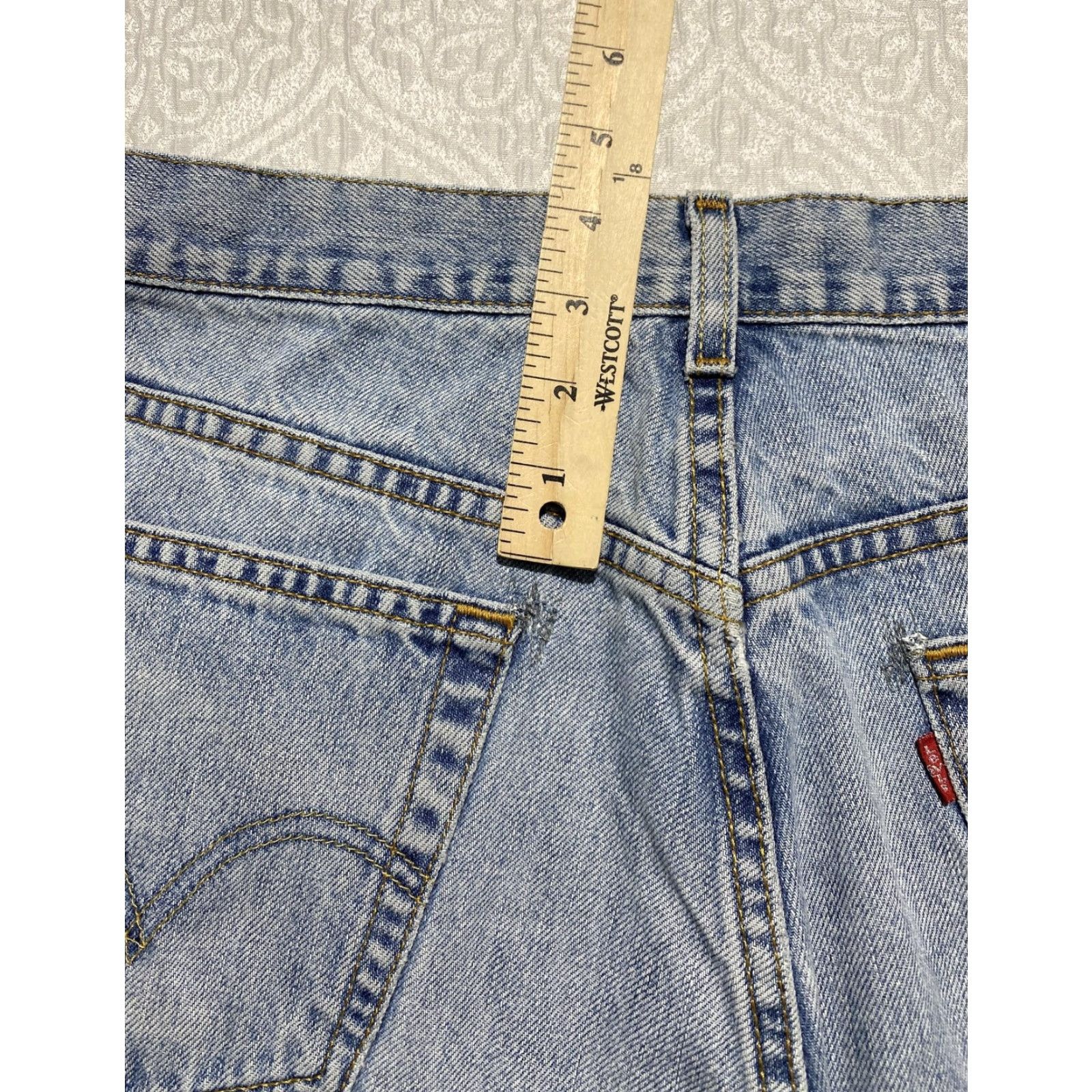 Levi's VINTAGE Levi's 505 Jeans Mens 34x32 Light Wash Blue Regular Fit Straight Leg Denim 5-Pocket Size US 34 / EU 50 - 2 Thumbnail