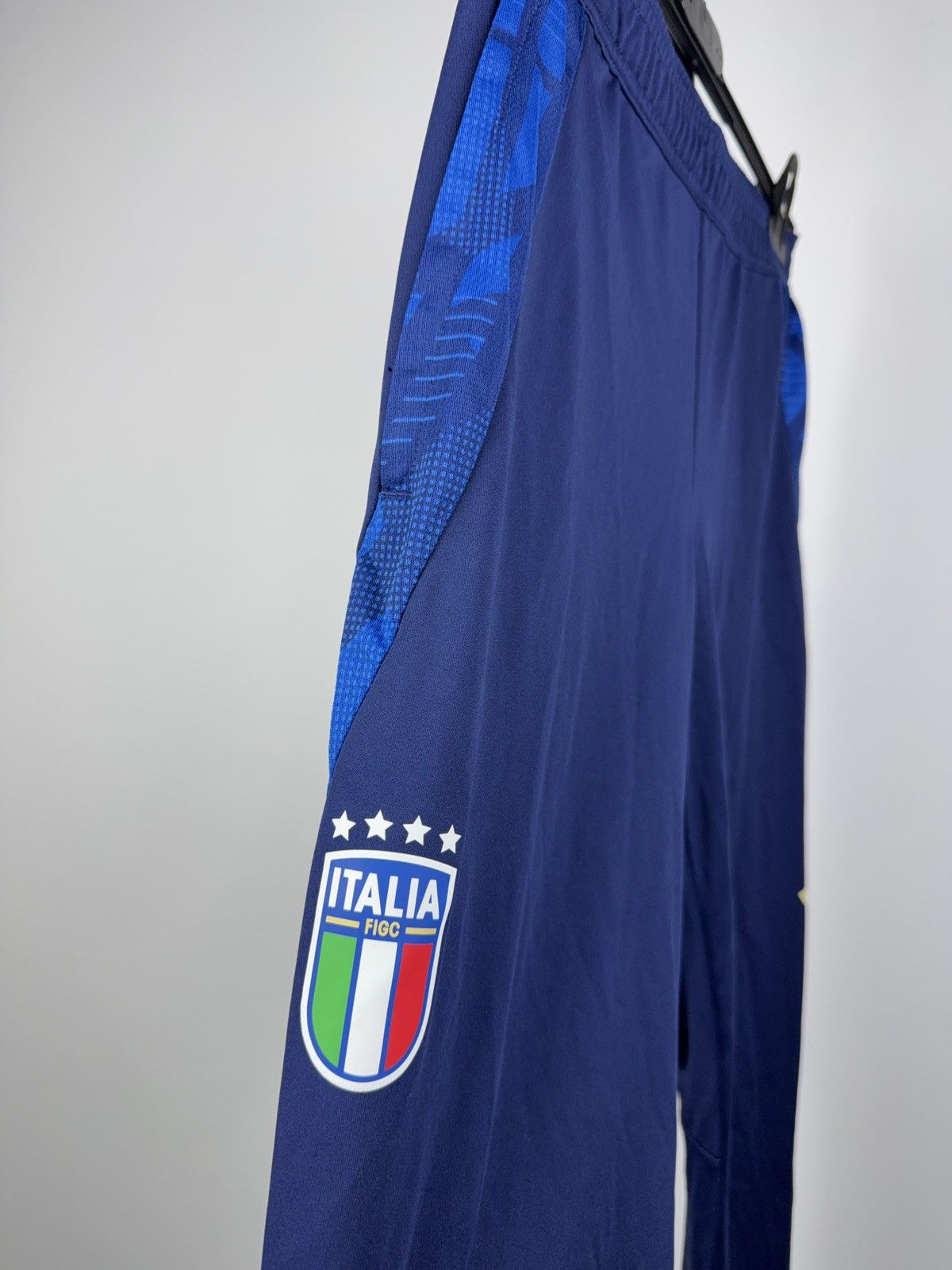Adidas Adidas Italy FIGC Aeroready Slim Fit Track Pants Small size Size US 30 / EU 46 - 5 Thumbnail