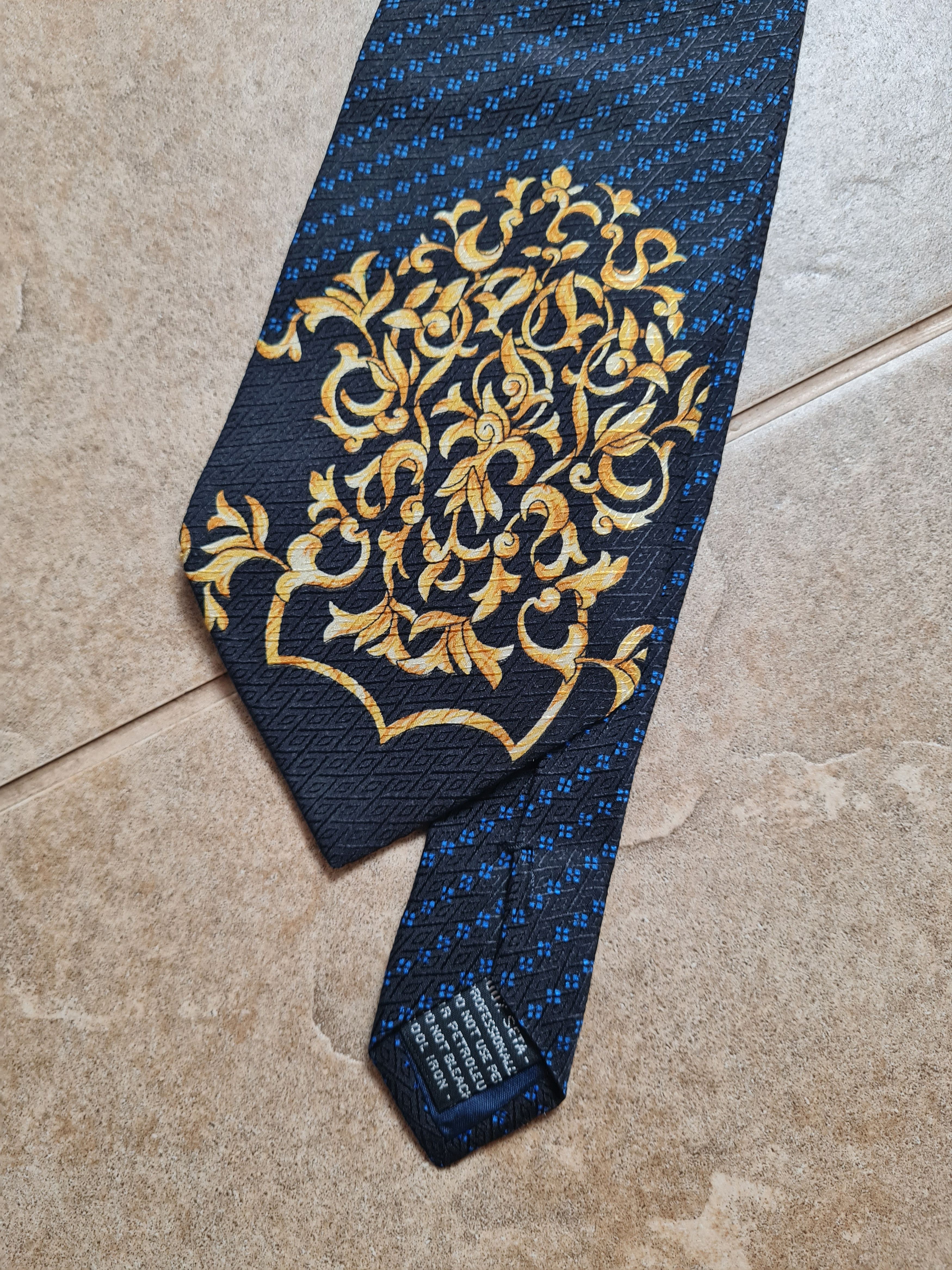 Versace Mens Black Gold Vintage V2 Versace Baroque Print Silk Tie Size ONE SIZE - 9 Thumbnail