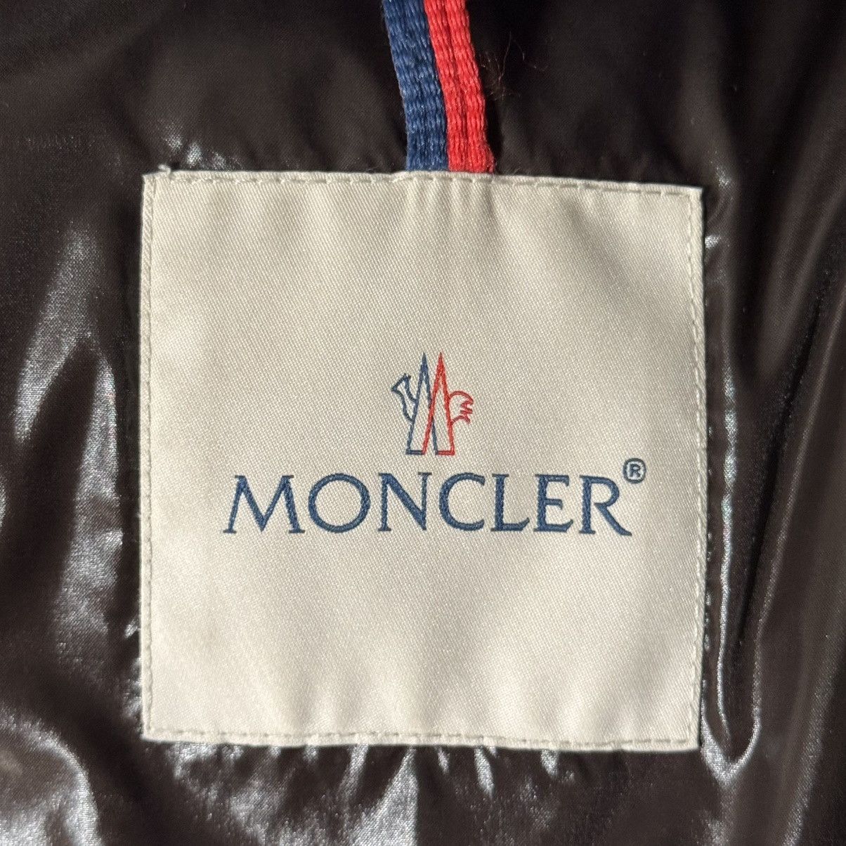 Moncler Moncler Maya Giubotto Navy with Hood Size US L / EU 52-54 / 3 - 7 Thumbnail