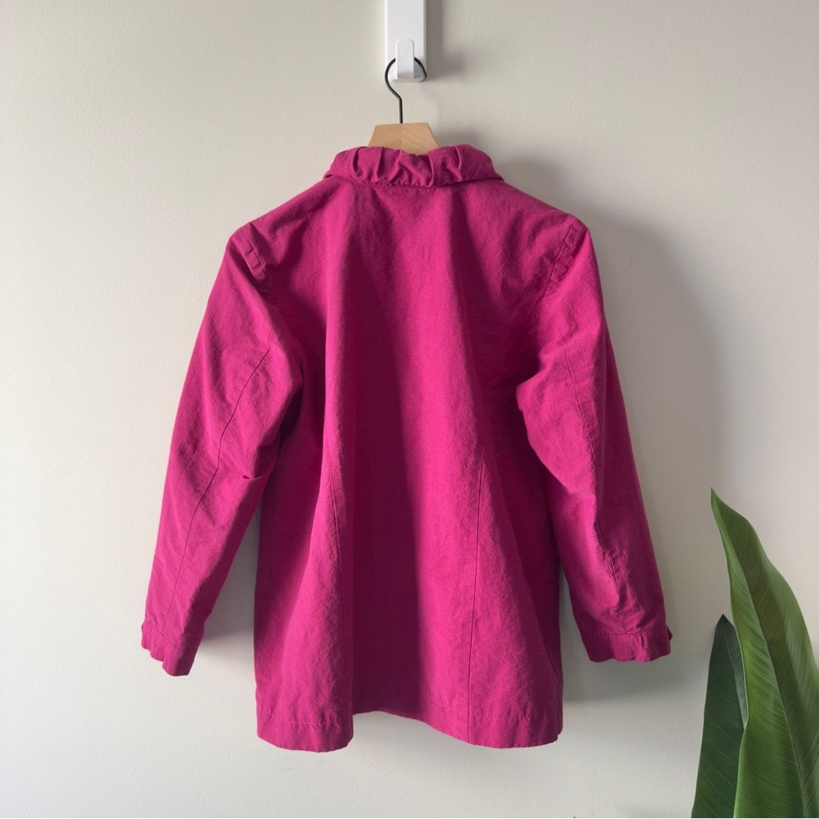 Chicos Chico’s 2000s Vintage Y2K Sparkly Vibrant Pink Button-Up EUC Size L / US 10 / IT 46 - 4 Thumbnail