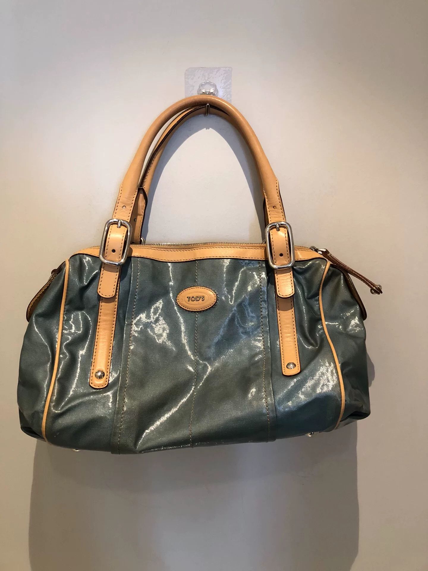 Tod's TOD'S Authentic Gently Used Handbag Size ONE SIZE - 1 Thumbnail