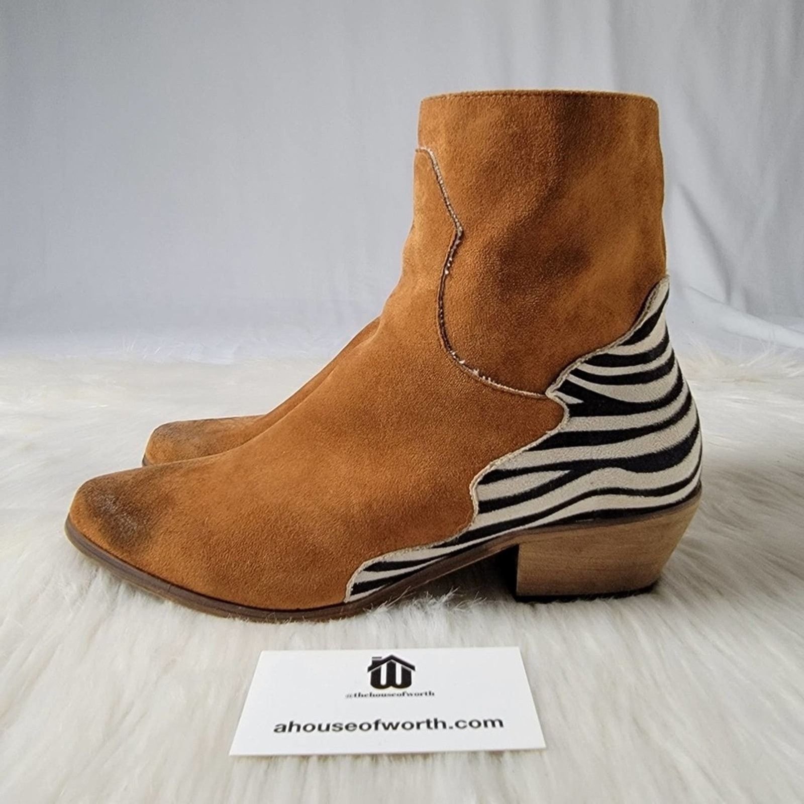 Designer Joli Zebra Animal Print Suede Leather Chelsea Boot - 9 Size US 9 / IT 39 - 3 Thumbnail