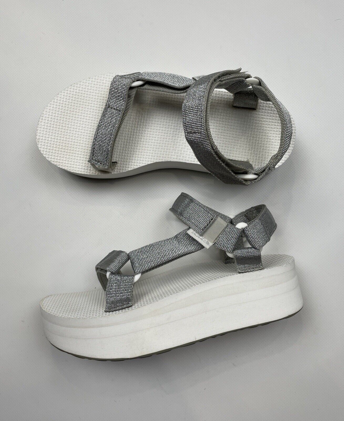 Teva Teva Silver Flatform Sandals Platform Size US 9 / IT 39 - 5 Thumbnail