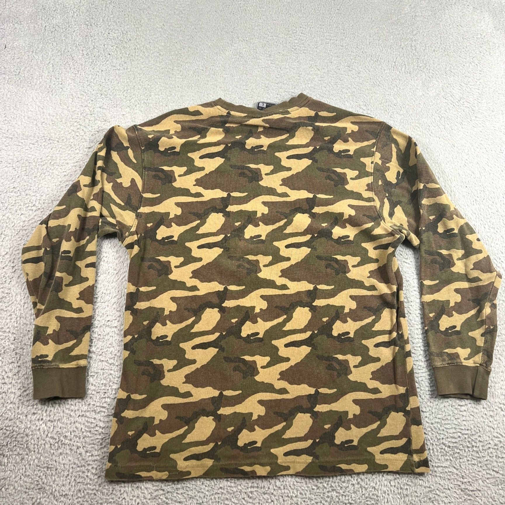 Avirex VINTAGE Avirex Camouflage Long Sleeve Thermal Shirt Men Large Waffle Knit Military Fall Winter Size US L / EU 52-54 / 3 - 7 Thumbnail