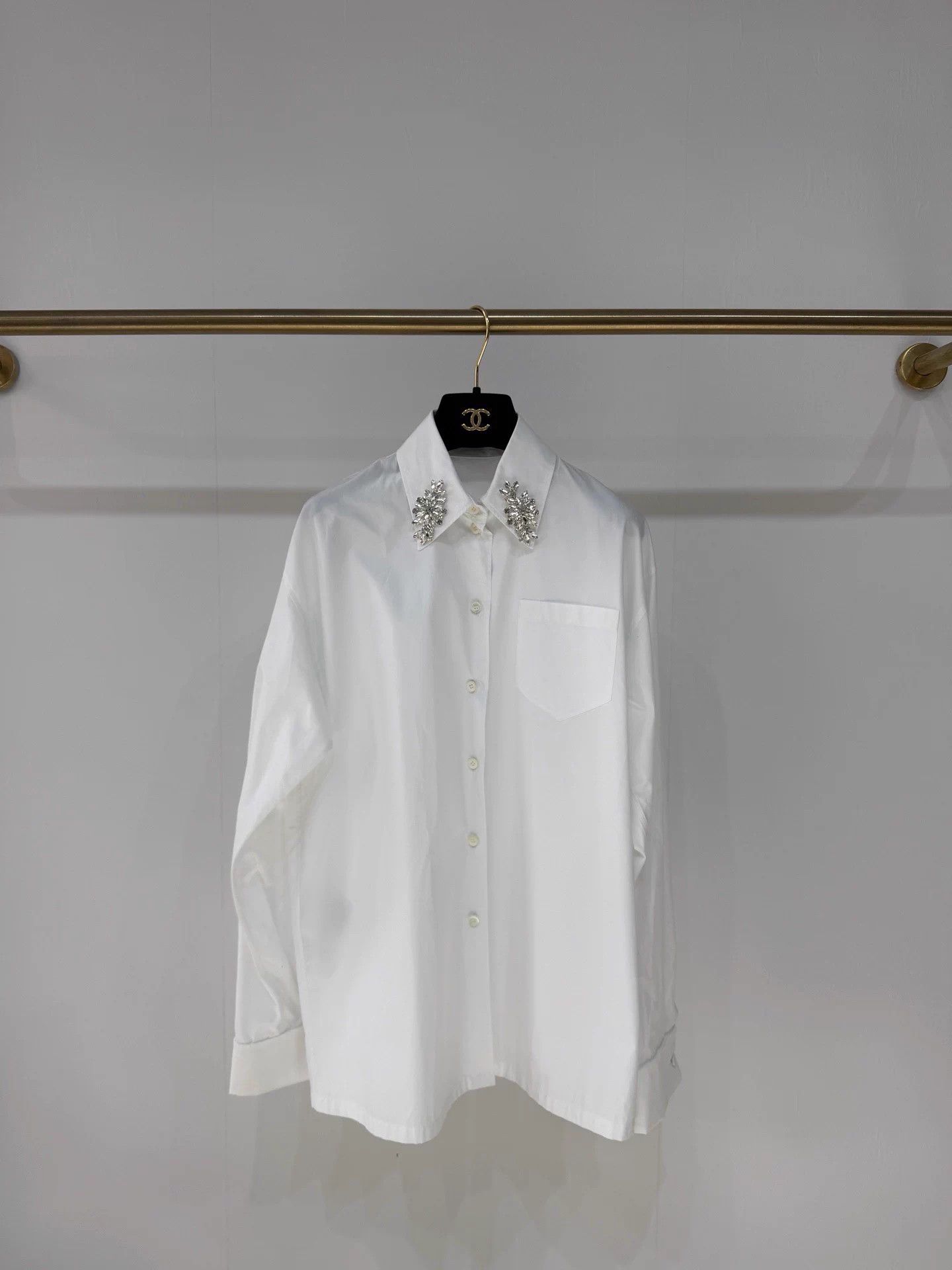 Prada Prada Classic Crystal Buckle Poplin Shirt New Size 36 Size XS / US 0-2 / IT 36-38 - 1 Thumbnail