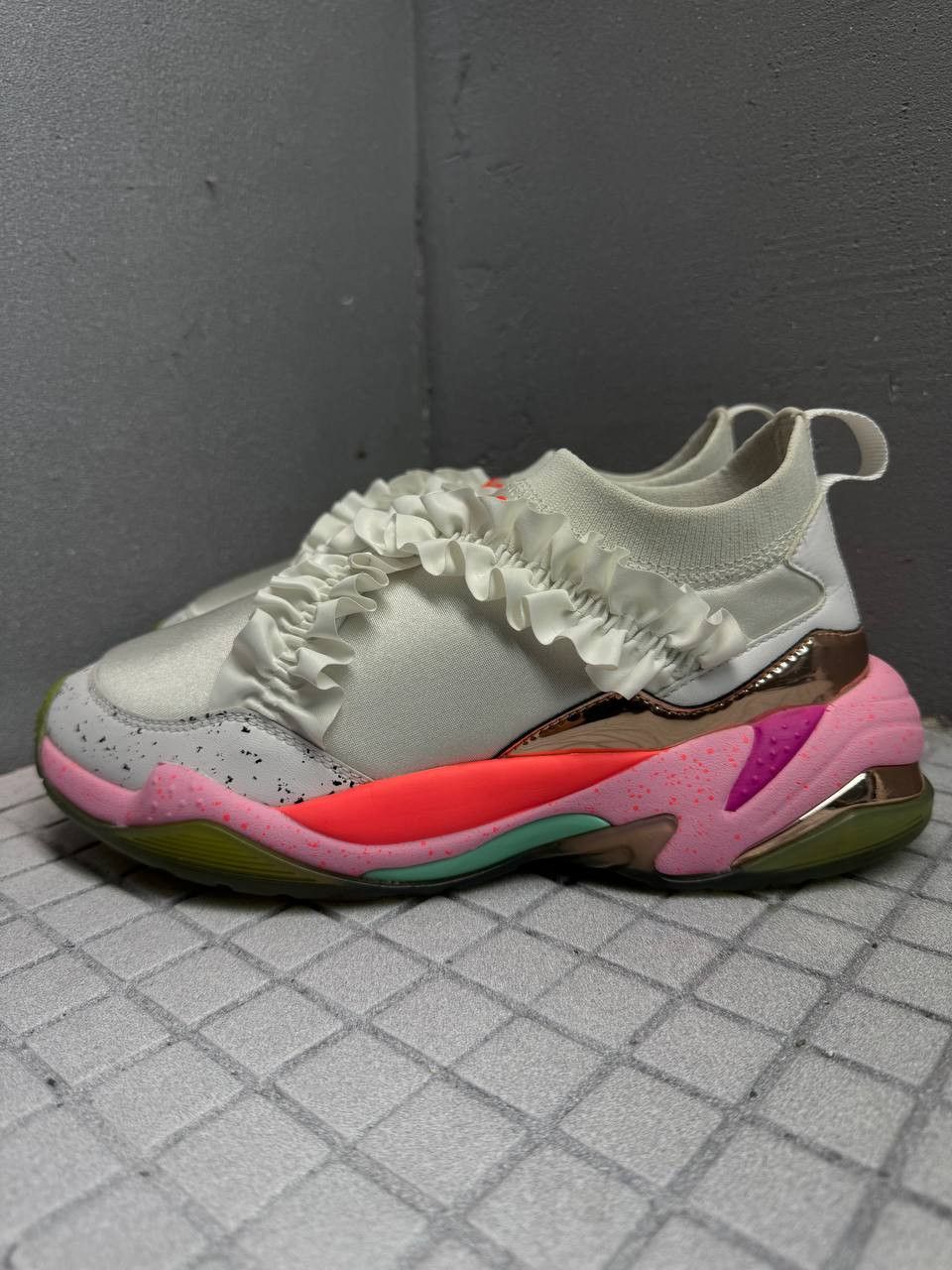 Puma Sophia Webster x Puma Thunder Slip-On LE Size US 5.5 / EU 38 - 6 Thumbnail