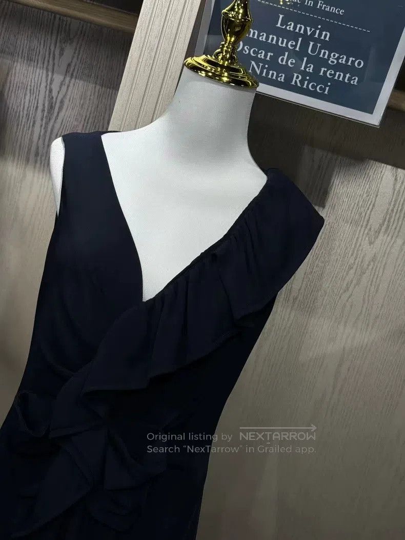 Valentino Valentino dress Size M / US 6-8 / IT 42-44 - 5 Thumbnail