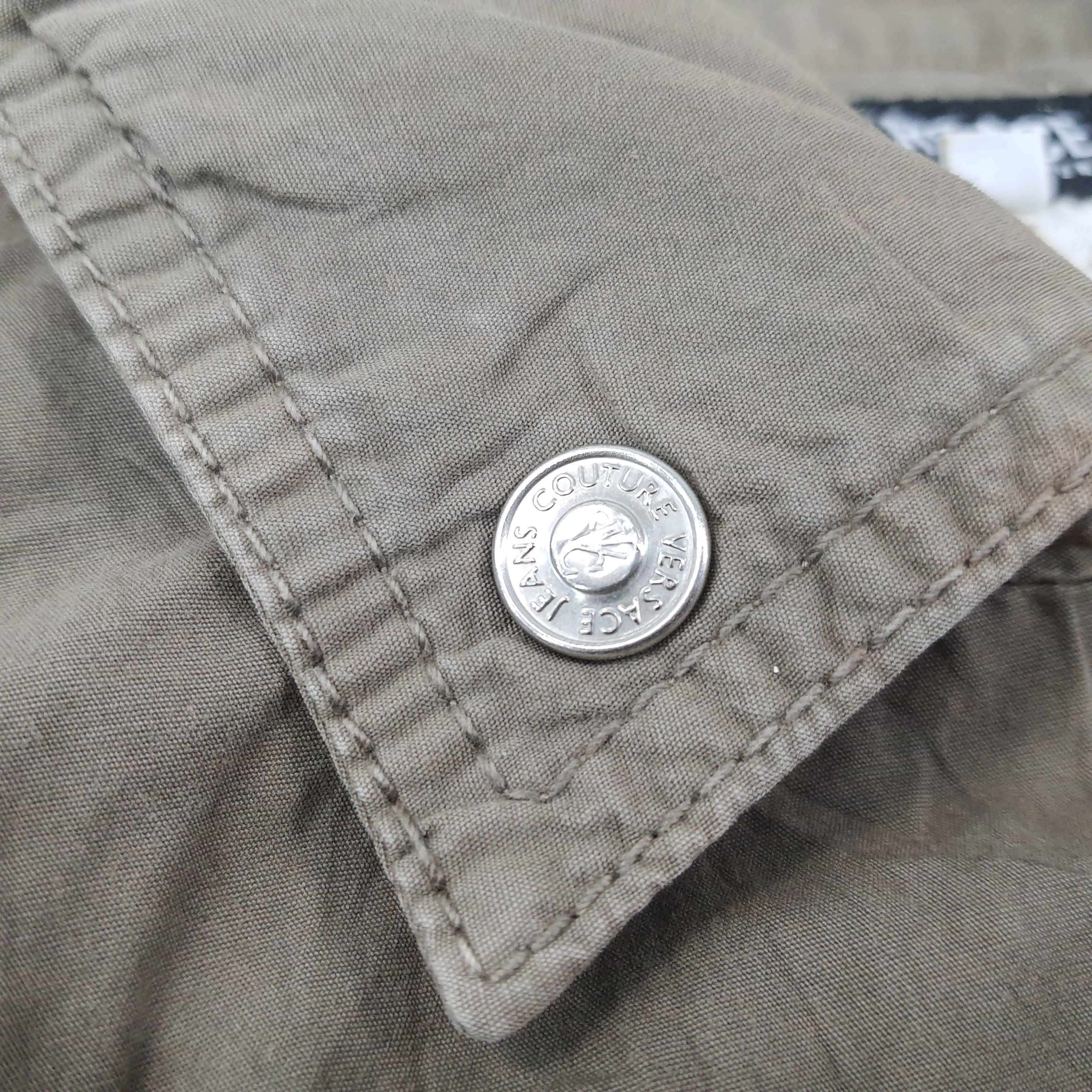 Versace Jeans Couture × Vintage Vintage Versace Jeans Couture Jacket C221N2 Size XS / US 0-2 / IT 36-38 - 7 Thumbnail