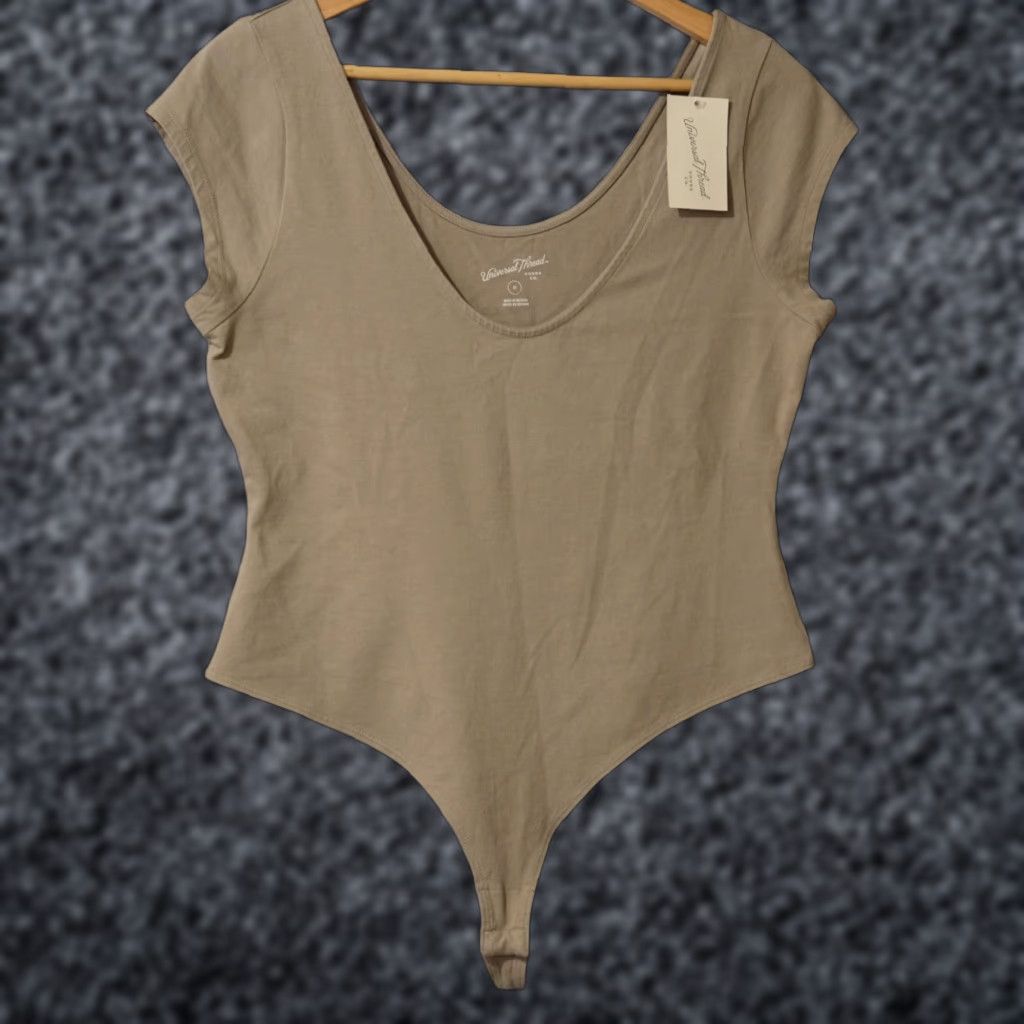 Vintage NWT Universal Thread Bodysuit Brown Leaves Women's M #H81-8 Size M / US 6-8 / IT 42-44 - 1 Thumbnail