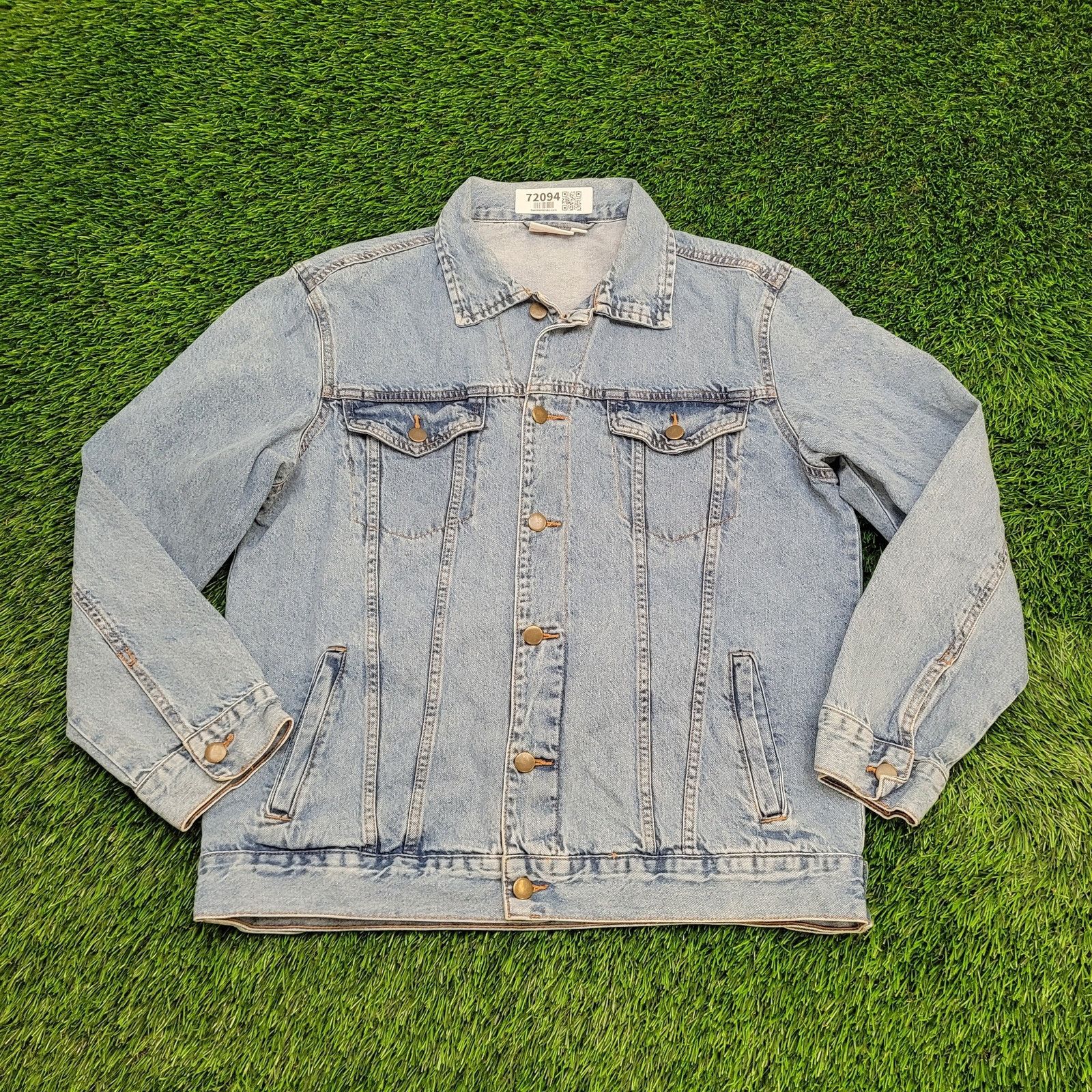 Nickelodeon Nickelodeon Denim Jacket Large 22x26 Rugrats Size US L / EU 52-54 / 3 - 1 Thumbnail