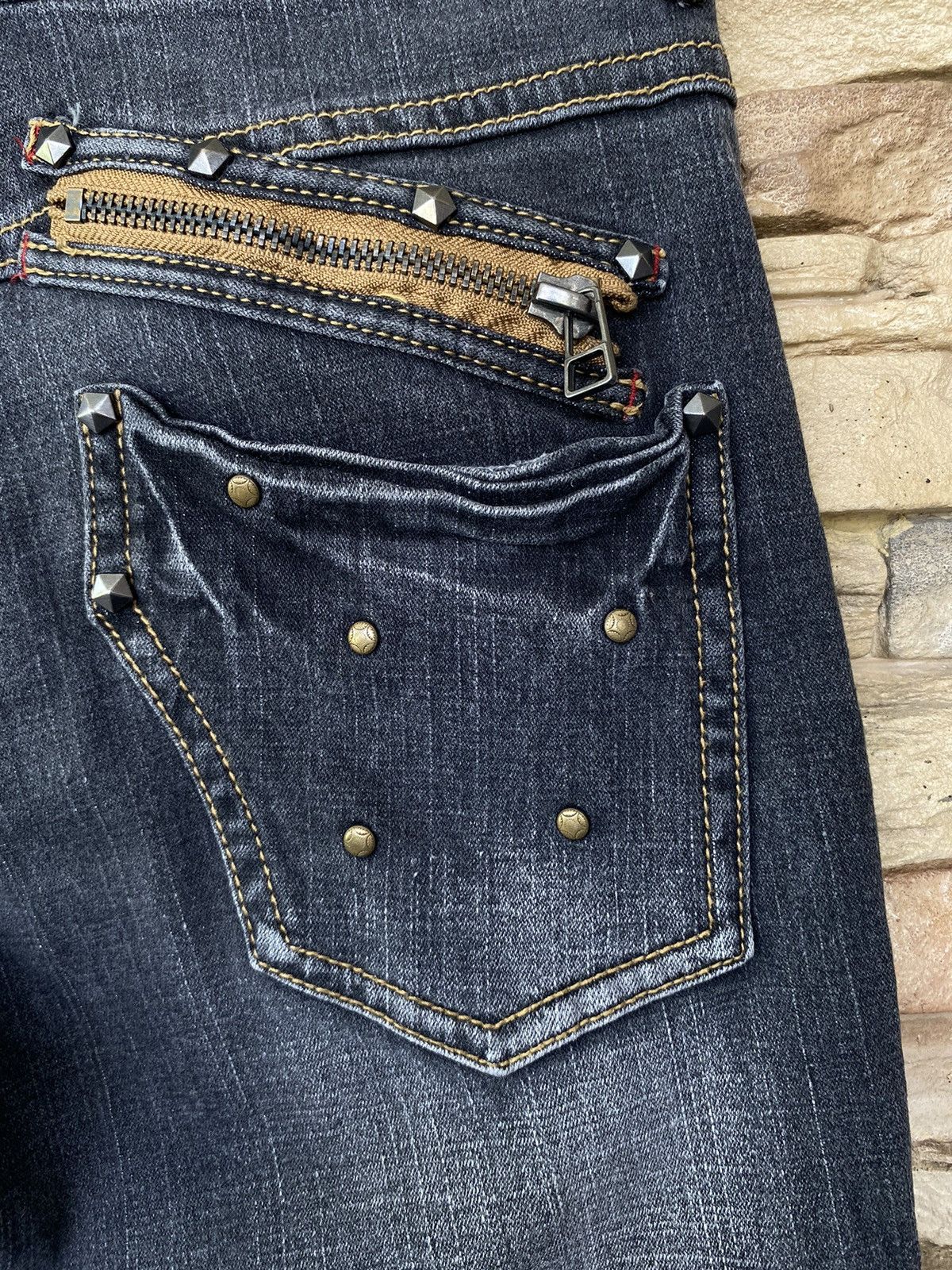 If Six Was Nine BCBG Skull Cross 💀 Flare Jeans Button Boot Cut Size US 33 - 9 Thumbnail