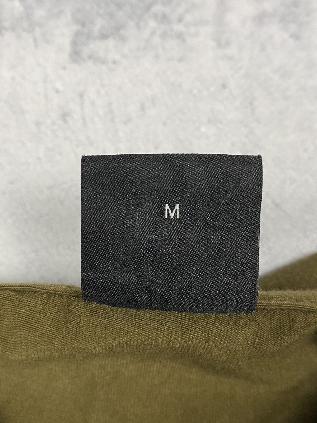 Hugo Boss Hugo Boss Center Logo Designer Olive T Shirt Size US M / EU 48-50 / 2 - 9 Thumbnail