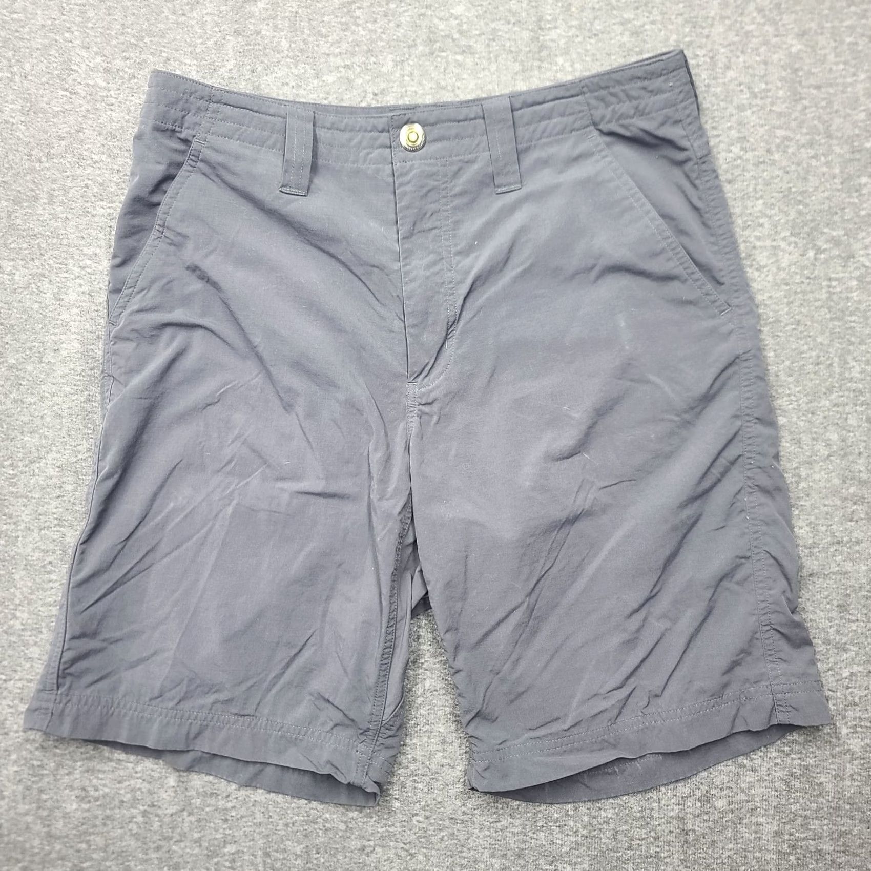 Mountain Hardwear Mountain Hardwear Castil Shorts Men 32 Grey Nylon Hiking Camping Travel Casual Cargo Breathable Quick Dry Pockets Regular Rise Mid 10-12in Inseam 10in Size US 32 / EU 48 - 2 Thumbnail