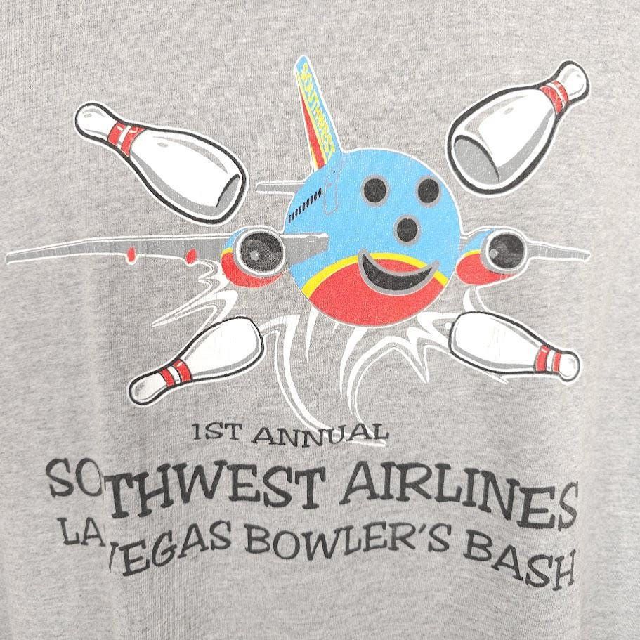 Vintage Vintage Southwestern Airlines T Shirt Mens Size XL Gray Y2K Size US XL / EU 56 / 4 - 2 Thumbnail