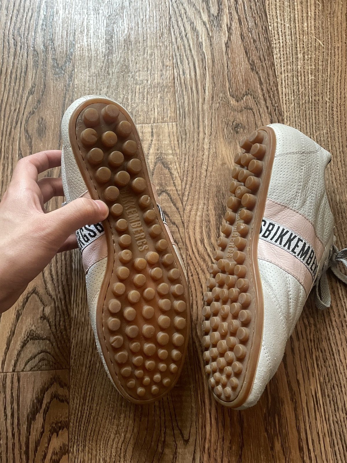 Dirk Bikkembergs Vintage Bikkembergs Soccer White Leather Low Cut Trainers Size US 9 / IT 39 - 4 Thumbnail