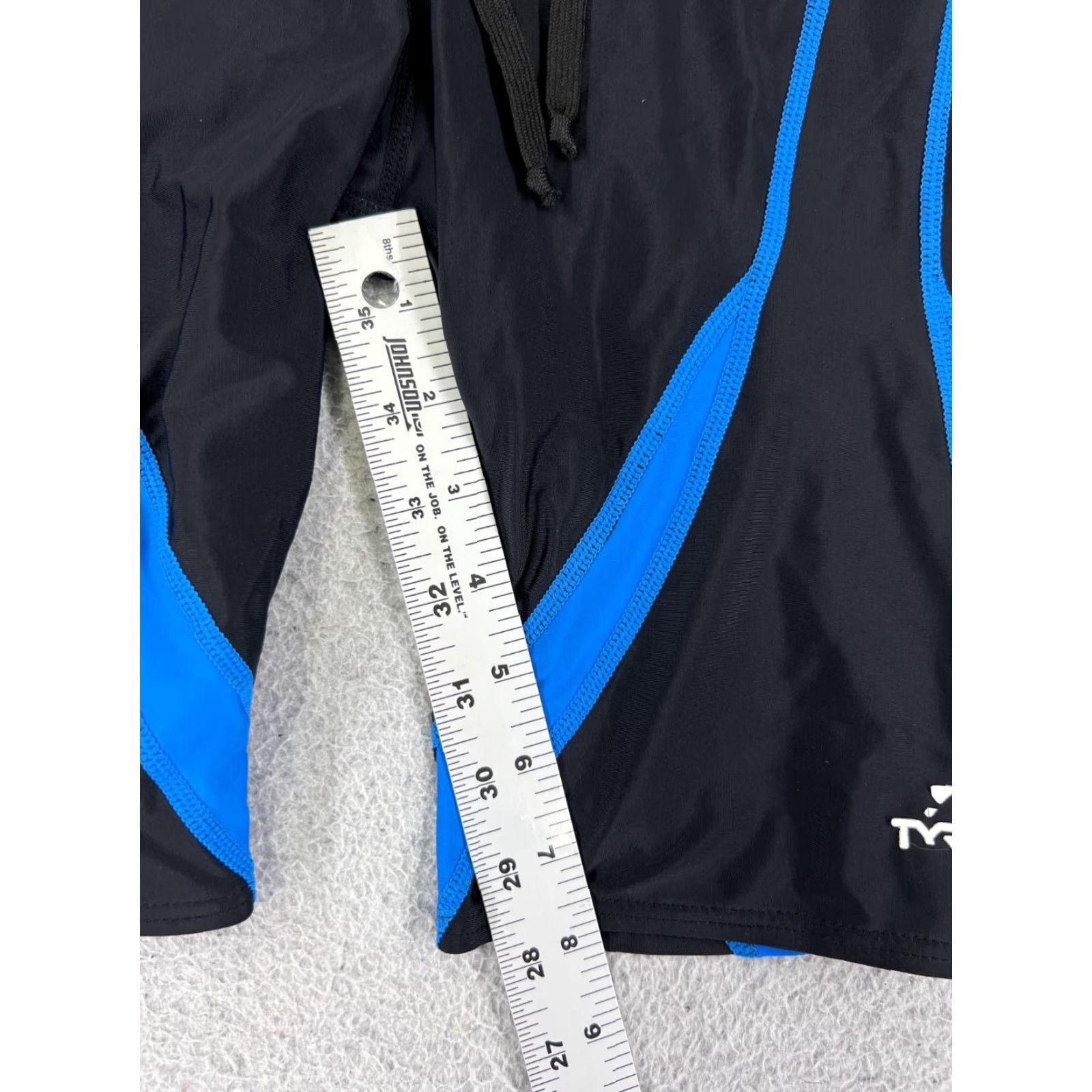 Vintage TYR Bottom Jammer 28 Adult Regular Men Blue Spandex Blend Polyester Compression Performance Competition Lifeguard Recreational Training Water Polo Size US 28 / EU 44 - 6 Thumbnail