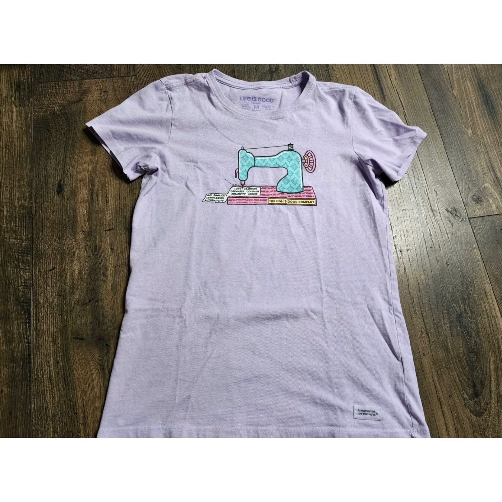 Life is Good VINTAGE Life is Good Women’s T-Shirt Short Sleeve Pullover Casual Knit Logo Purple Sewing Crafts Theme Size M / US 6-8 / IT 42-44 - 2 Thumbnail