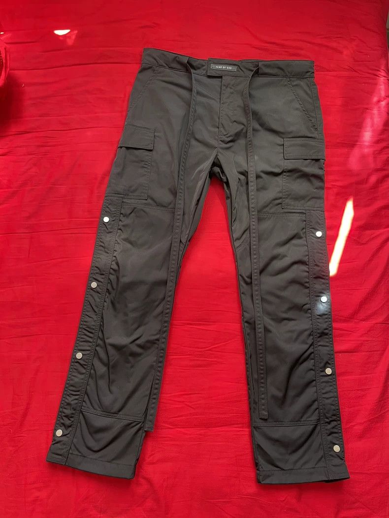 Fear of God Fear of God 6th OG Cargo Pants L - dmc Size US 32 / EU 48 - 1 Thumbnail