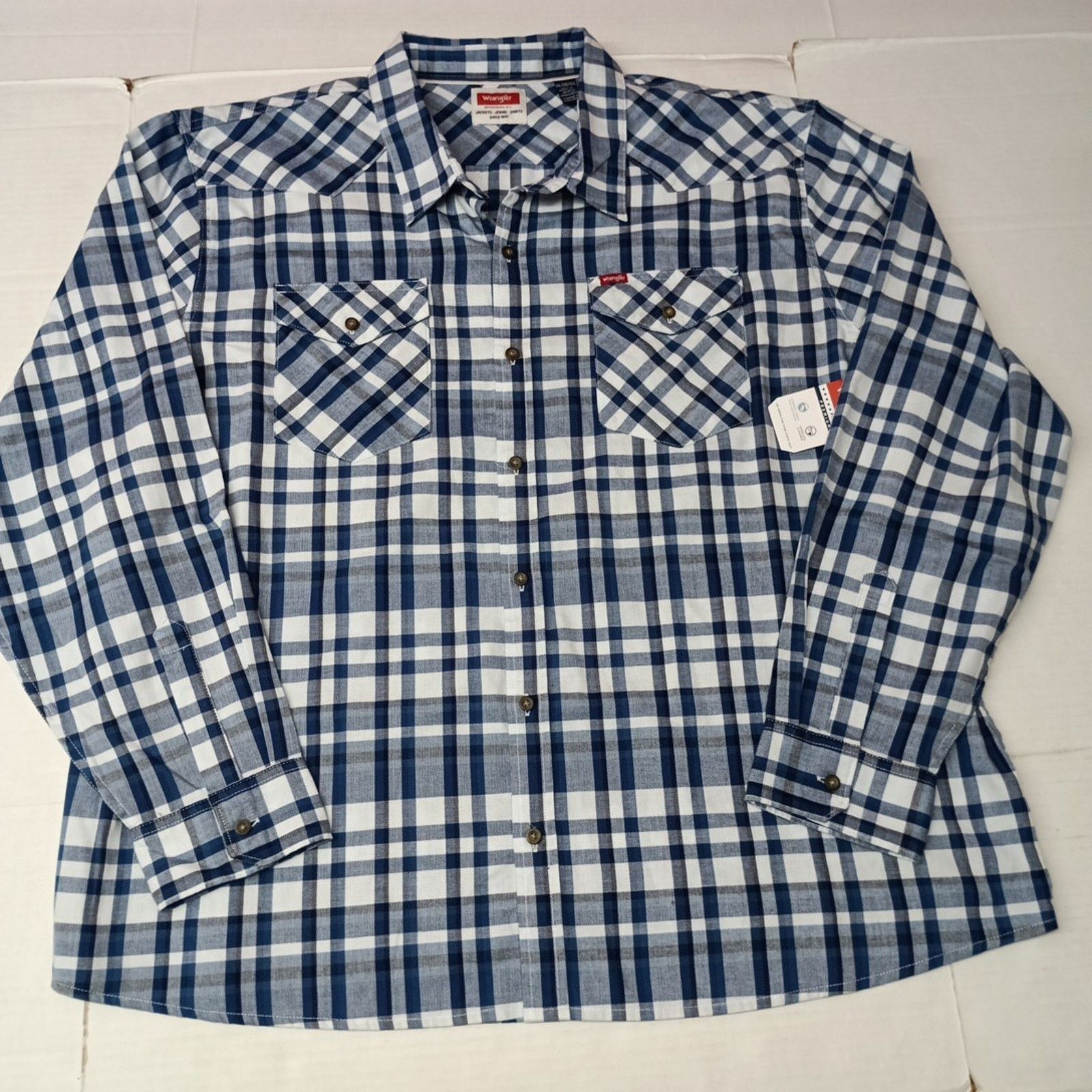 Wrangler Wrangler Cowboy Wash Shirt Men's Size 3XL Blue White Plaid Size US XXL / EU 58 / 5 - 1 Thumbnail