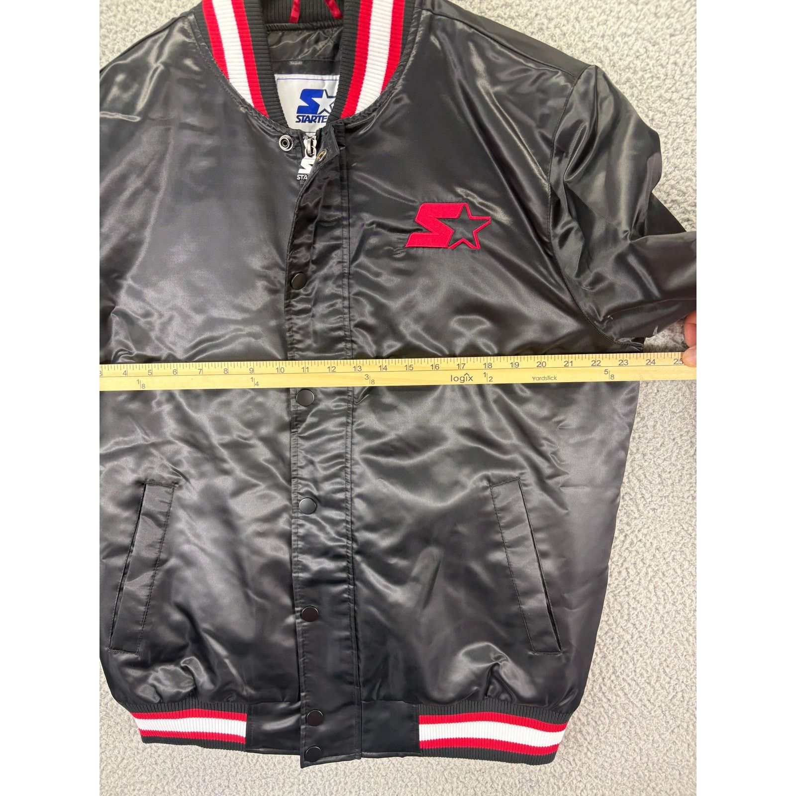 NFL Starter Retro Satin Varsity Bomber Jacket Mens Medium Black Size US M / EU 48-50 / 2 - 4 Thumbnail