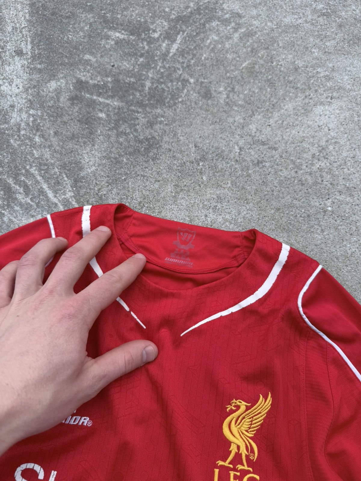 Other Vintage FC Liverpool sportswear / streetwear jersey Size US M / EU 48-50 / 2 - 8 Thumbnail