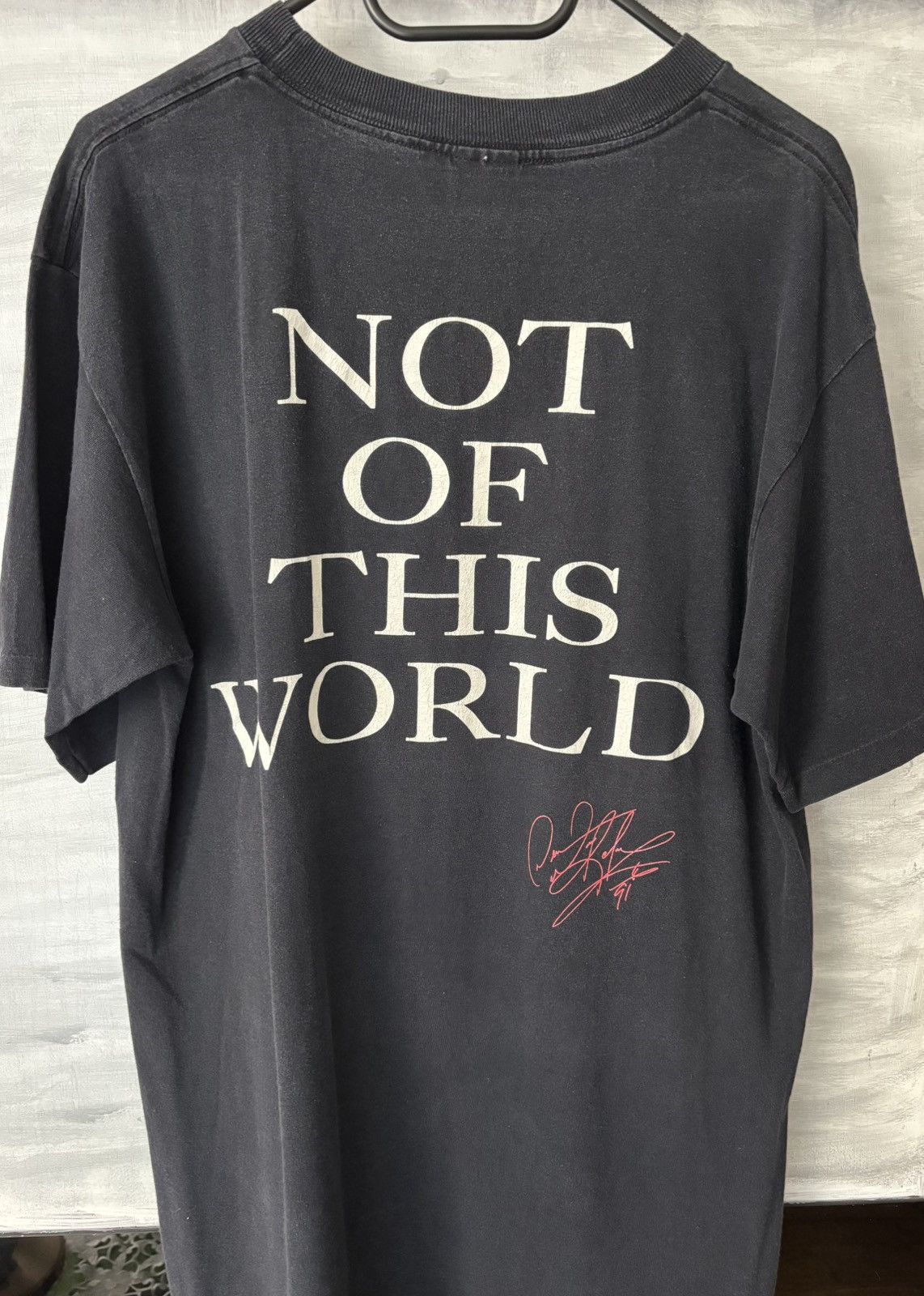 NBA Dennis Rodman Not Of This World 1997 Official Vintage Tee L Size US L / EU 52-54 / 3 - 2 Thumbnail