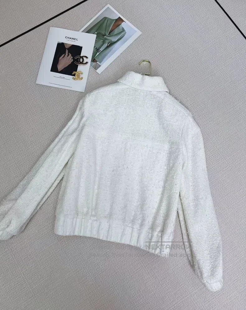 Chanel Chanel 21P white jacket Size S / US 4 / IT 40 - 3 Thumbnail