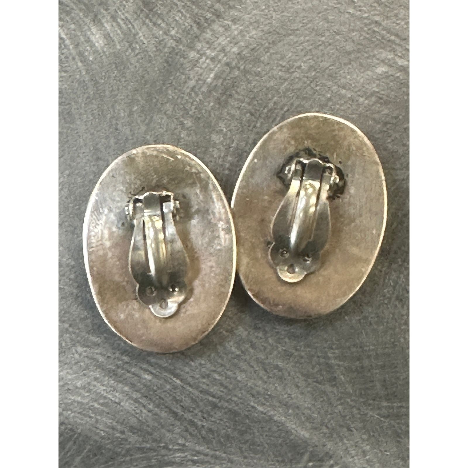 Vintage Vintage Tom Lewis Concho Sterling Clip On Earrings Size ONE SIZE - 2 Thumbnail