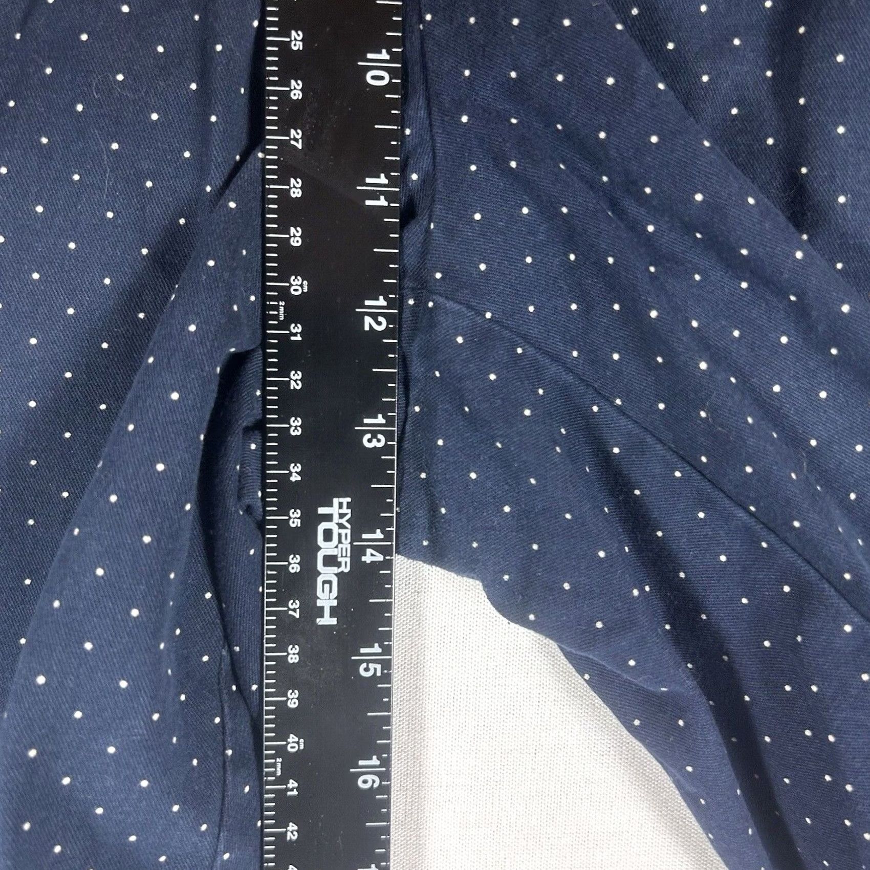 Old Navy Old Navy Shorts Slim Polka Dot Mens 36 Chino Casual Cotton Spandex Mid Rise Inseam 10in Size US 36 / EU 52 - 6 Thumbnail
